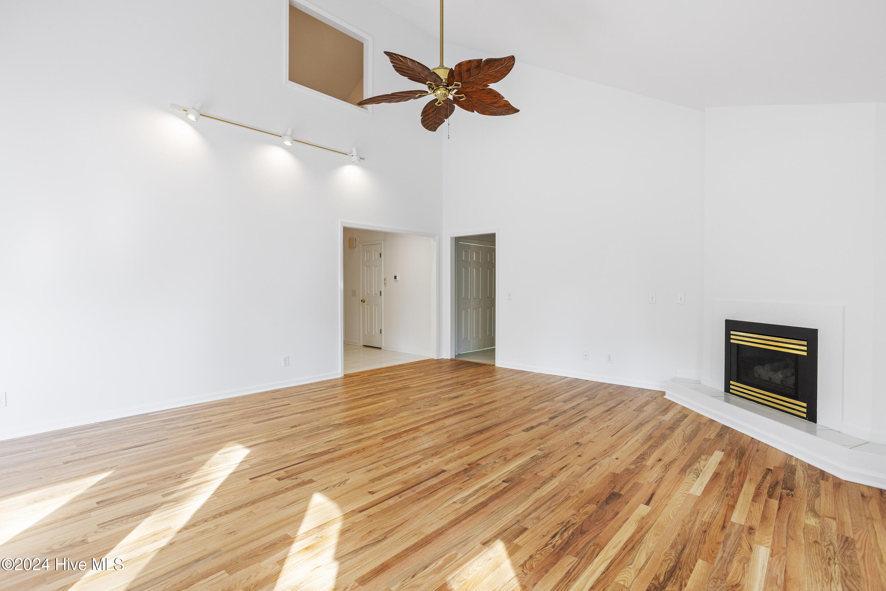 289 Heather Drive Property Photo 11