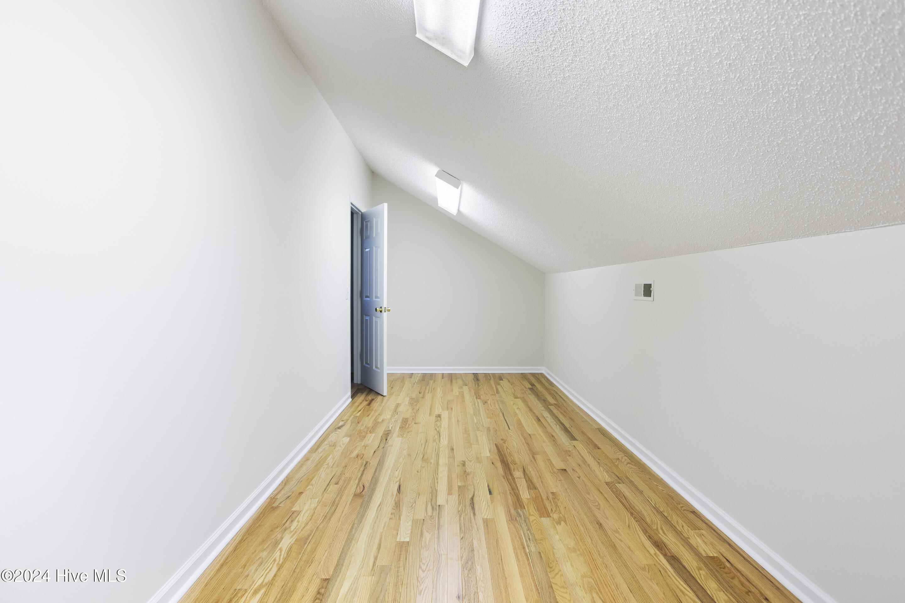 289 Heather Drive Property Photo 29
