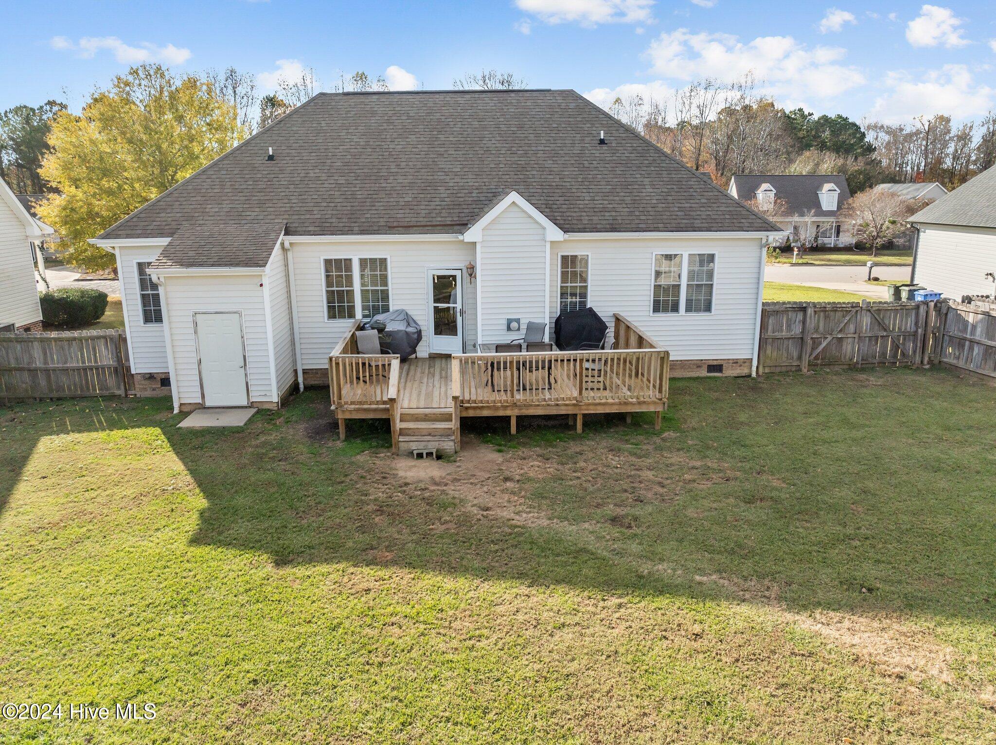 3817 Althorp Drive Property Photo 21