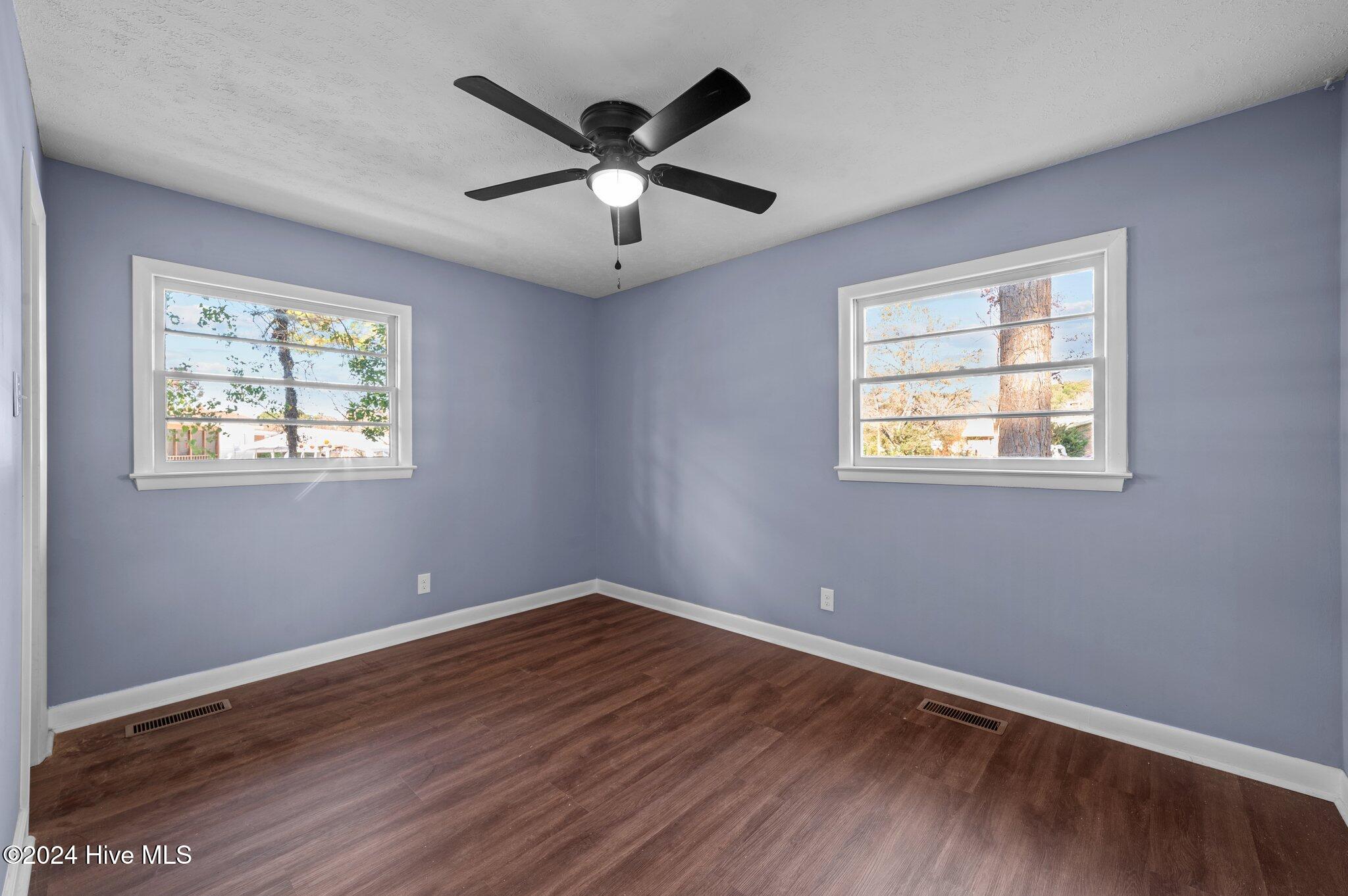 105 Woodrose Avenue Property Photo 21