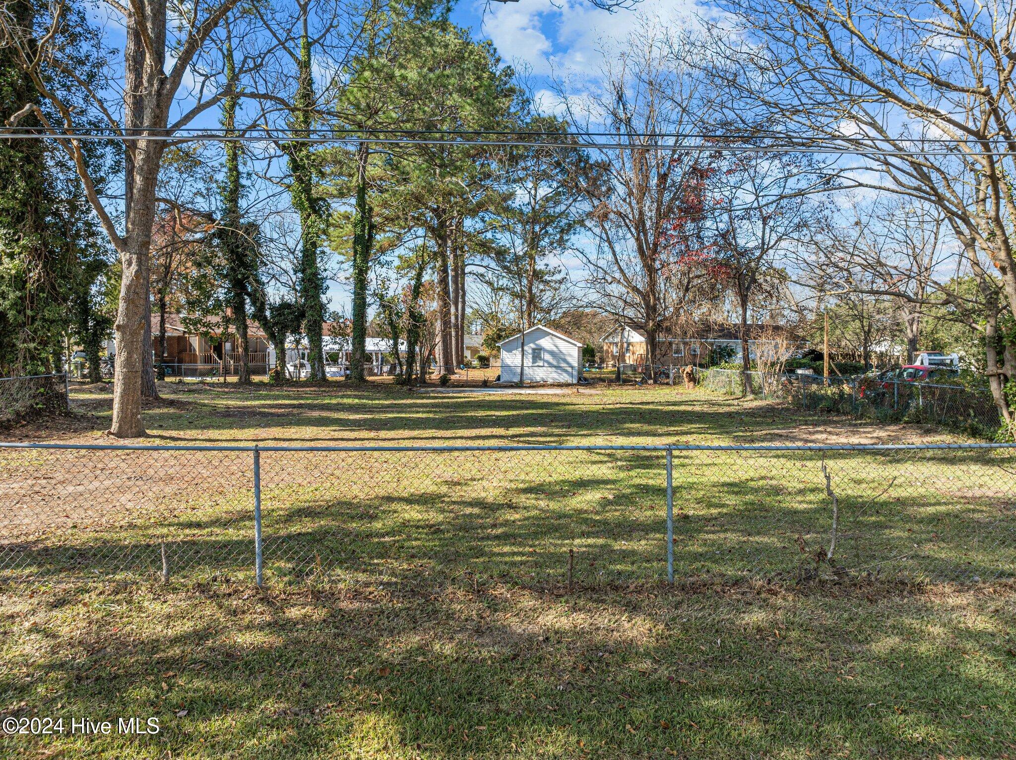105 Woodrose Avenue Property Photo 33