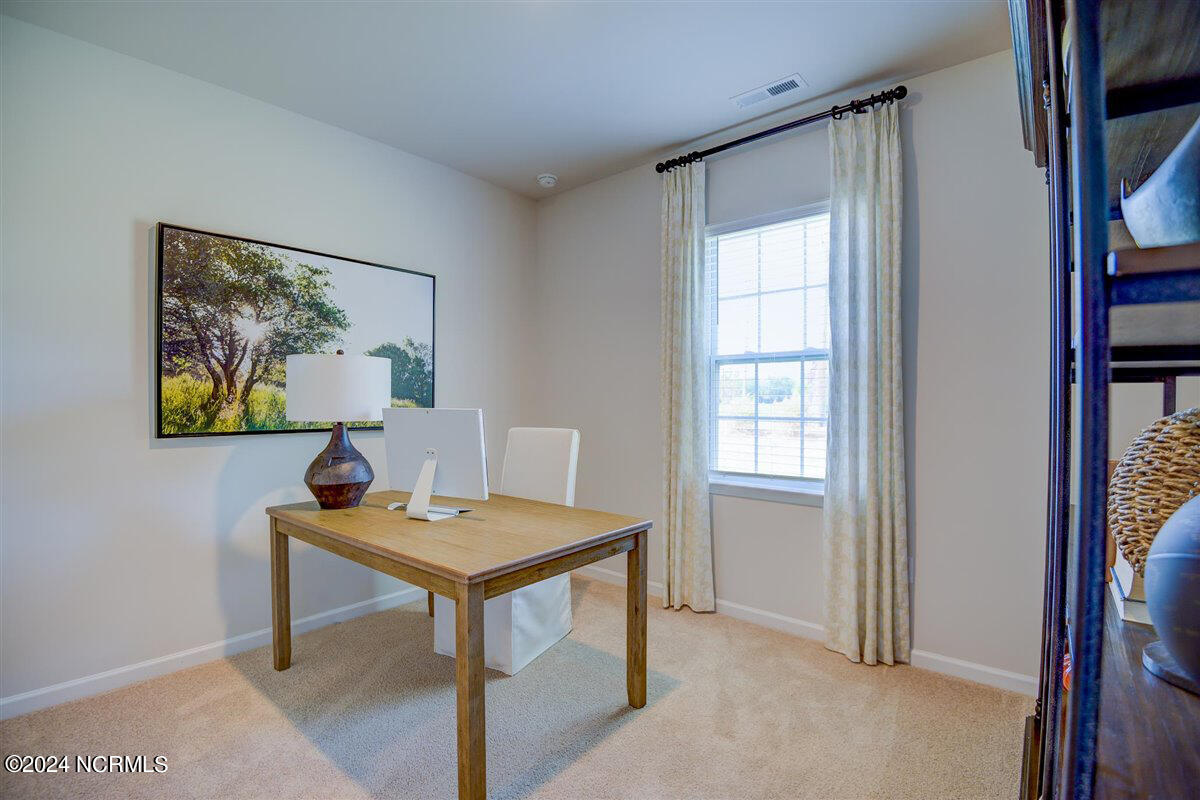 1139 Queensland Lane Property Photo 10