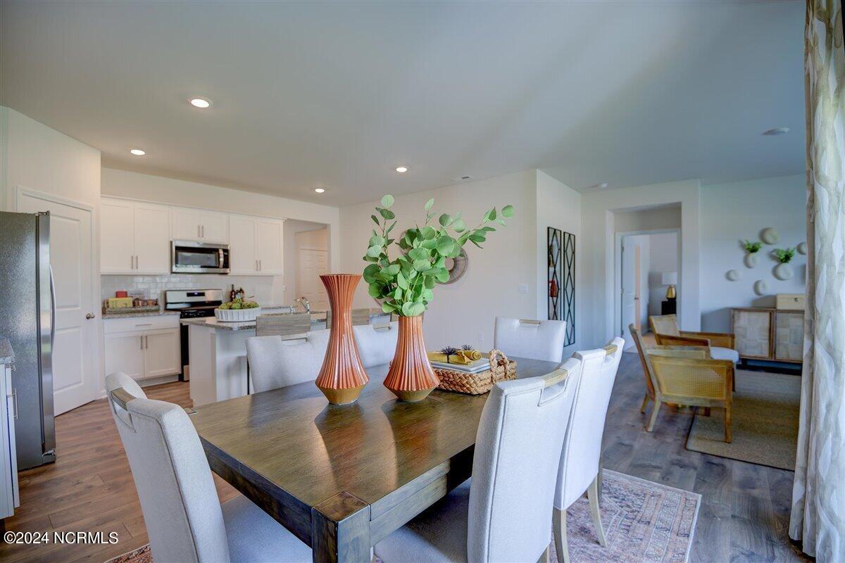 1139 Queensland Lane Property Photo 19