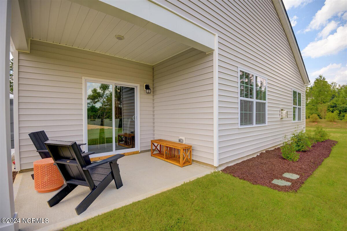 1139 Queensland Lane Property Photo 29