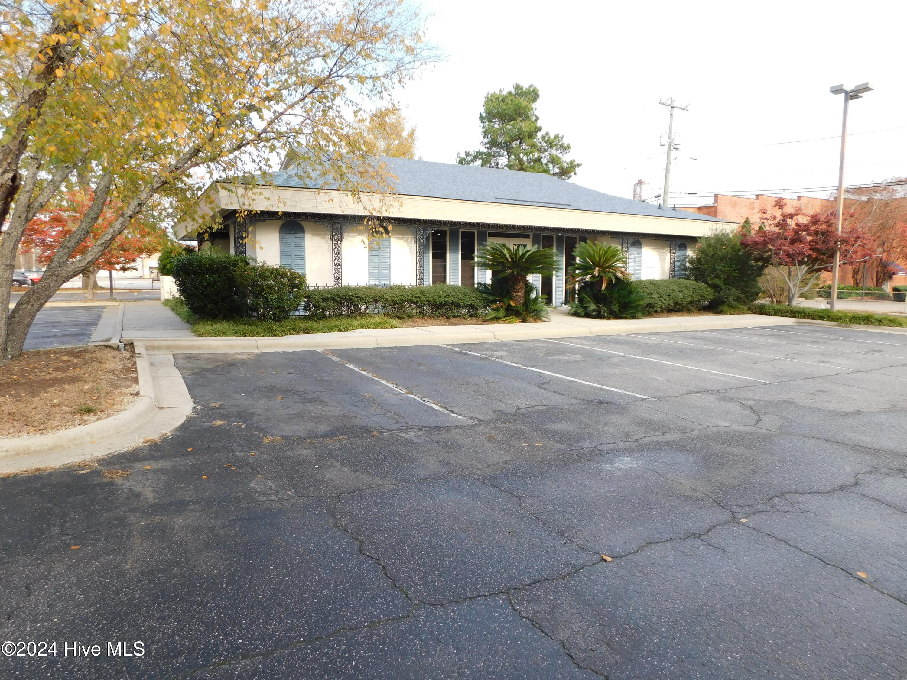110 W Church Street Property Photo 1