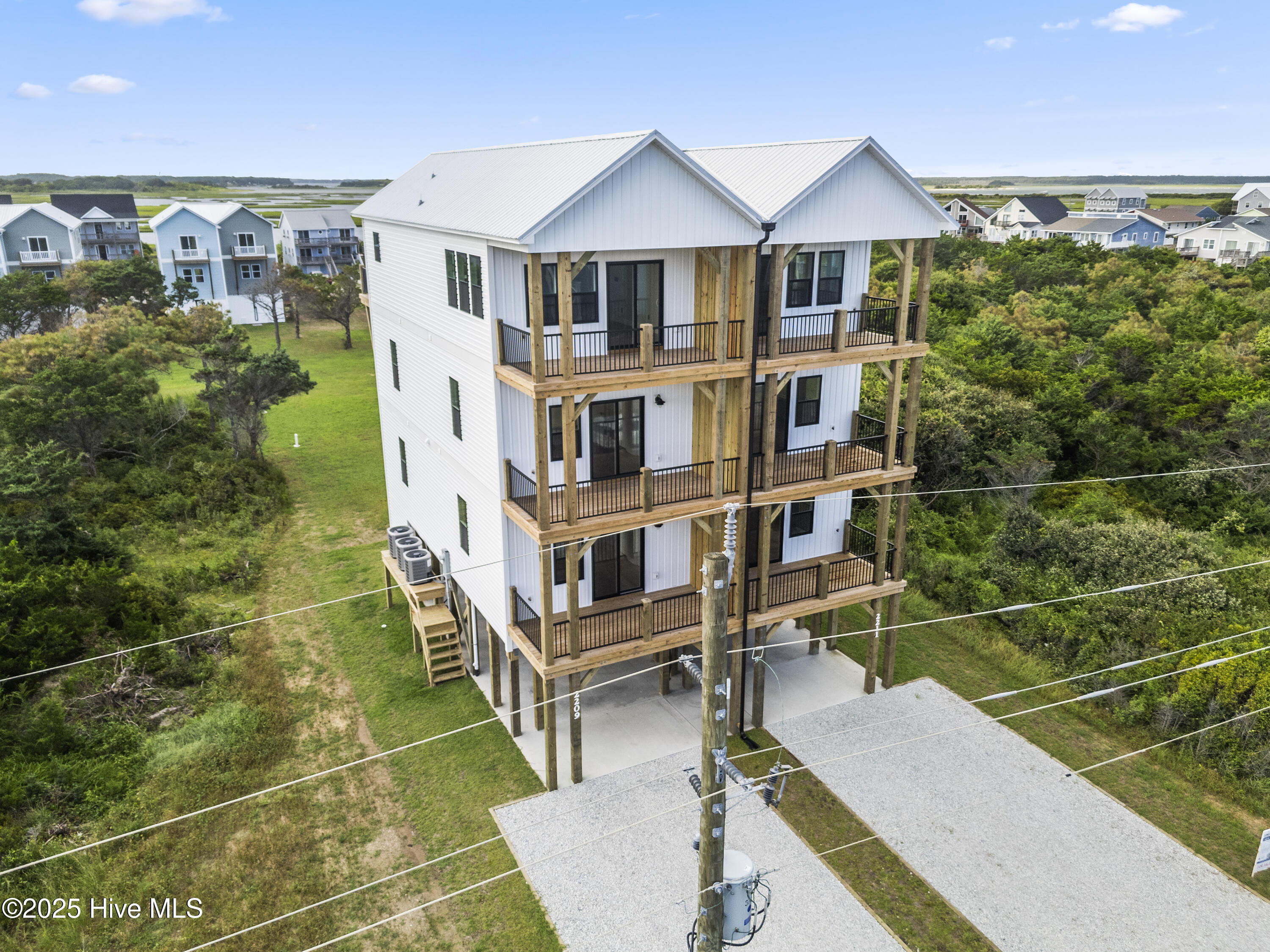 2209 New River Inlet Road 18a Property Photo 2