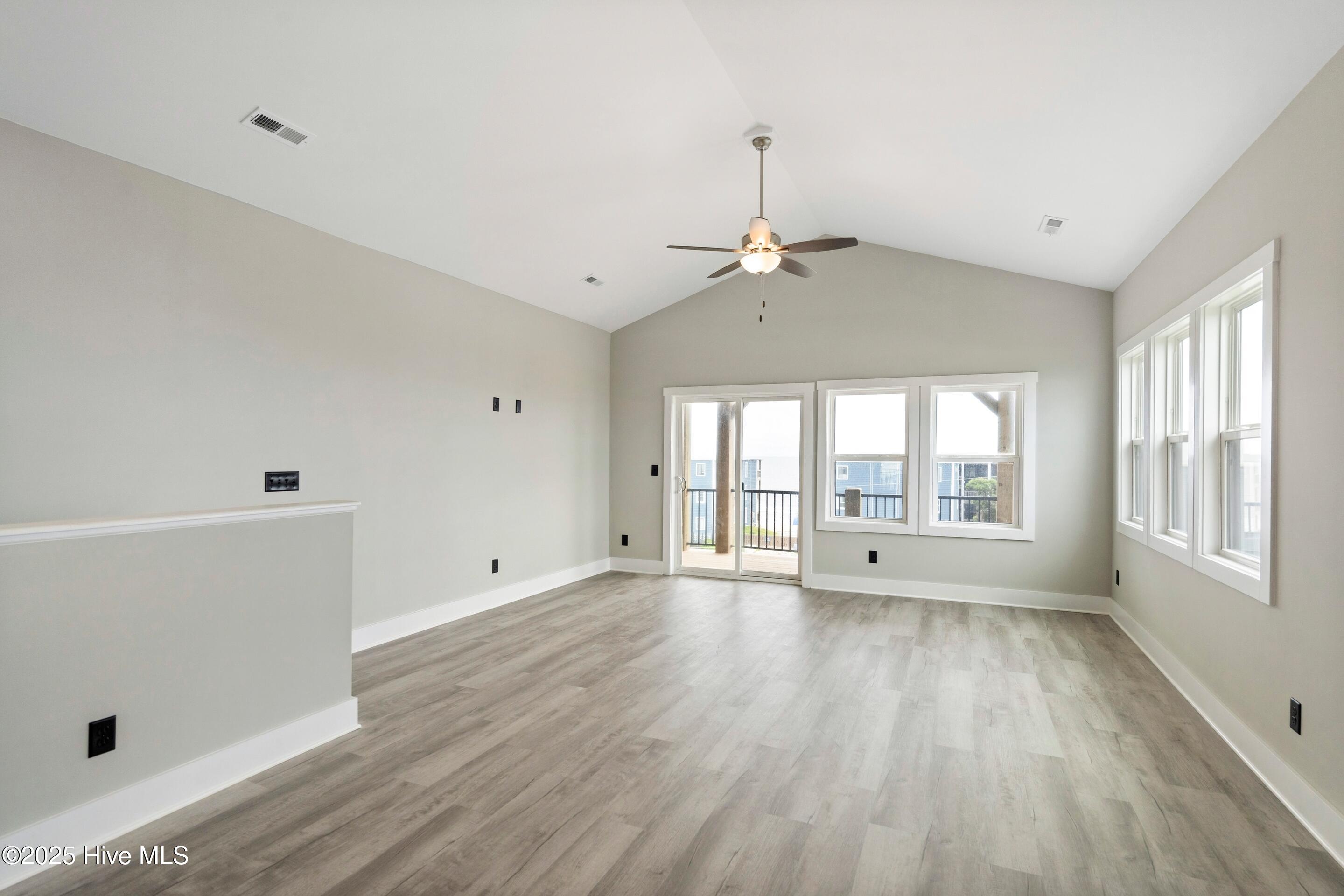 2209 New River Inlet Road 18a Property Photo 7