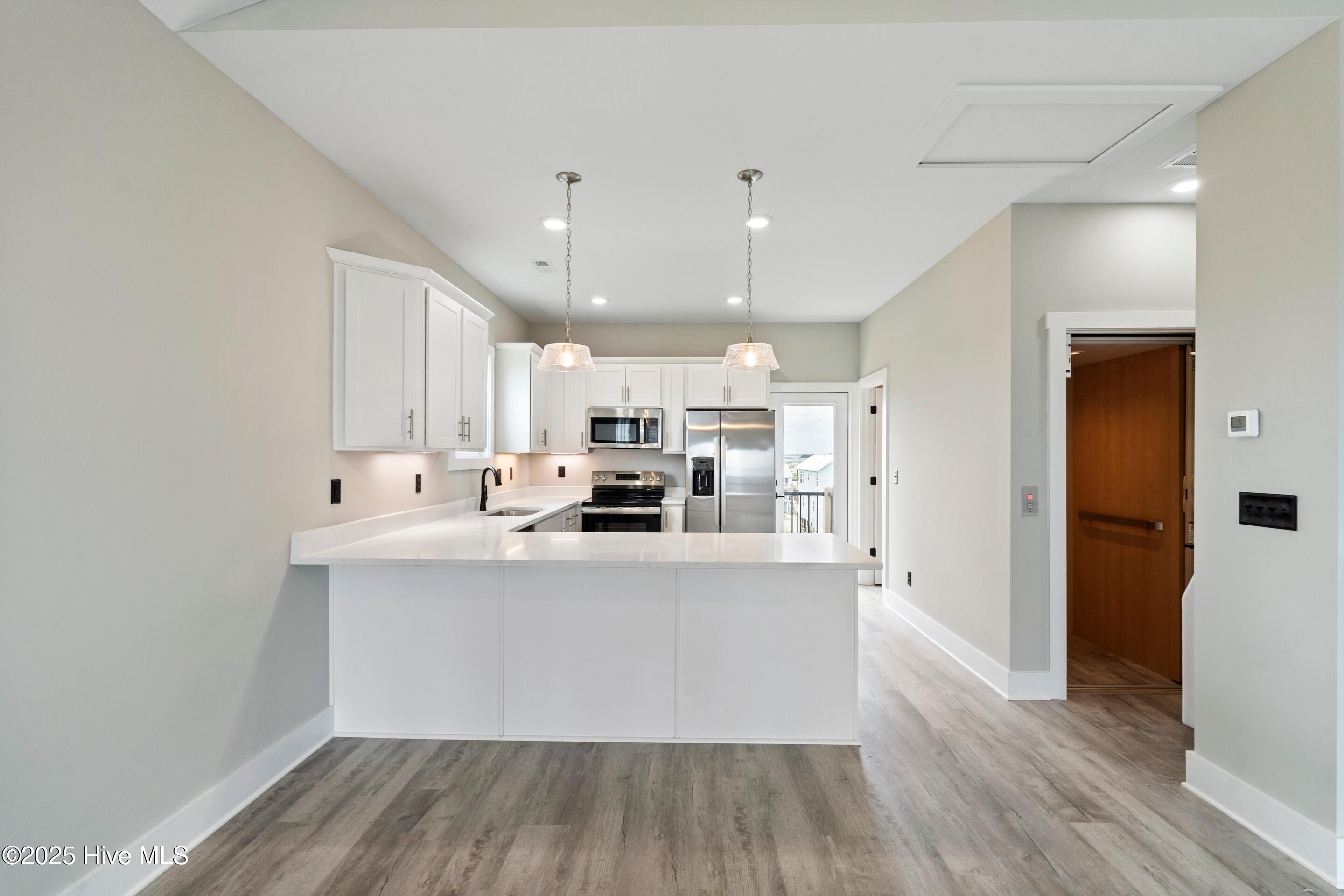 2209 New River Inlet Road 18a Property Photo 14