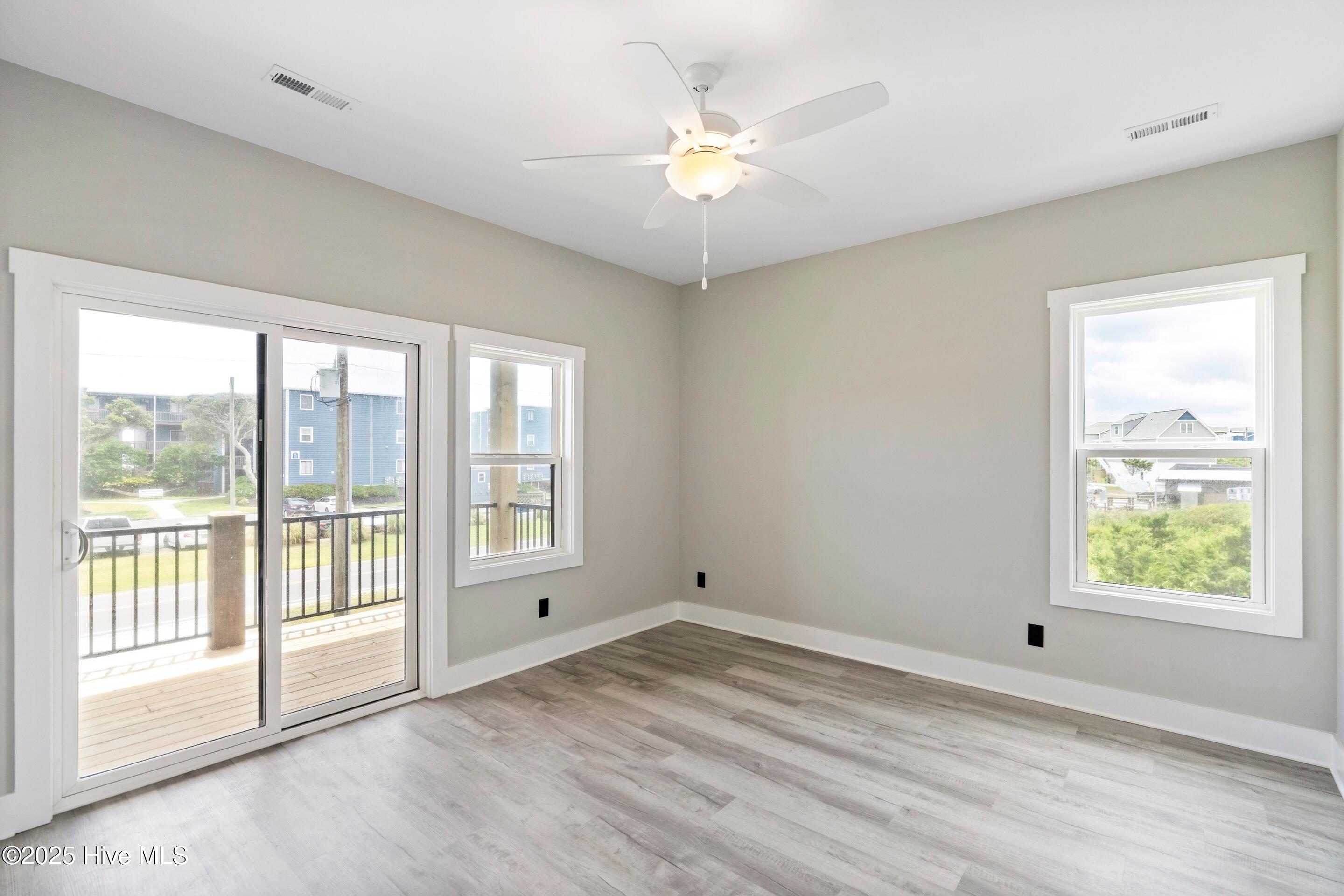 2209 New River Inlet Road 18a Property Photo 29