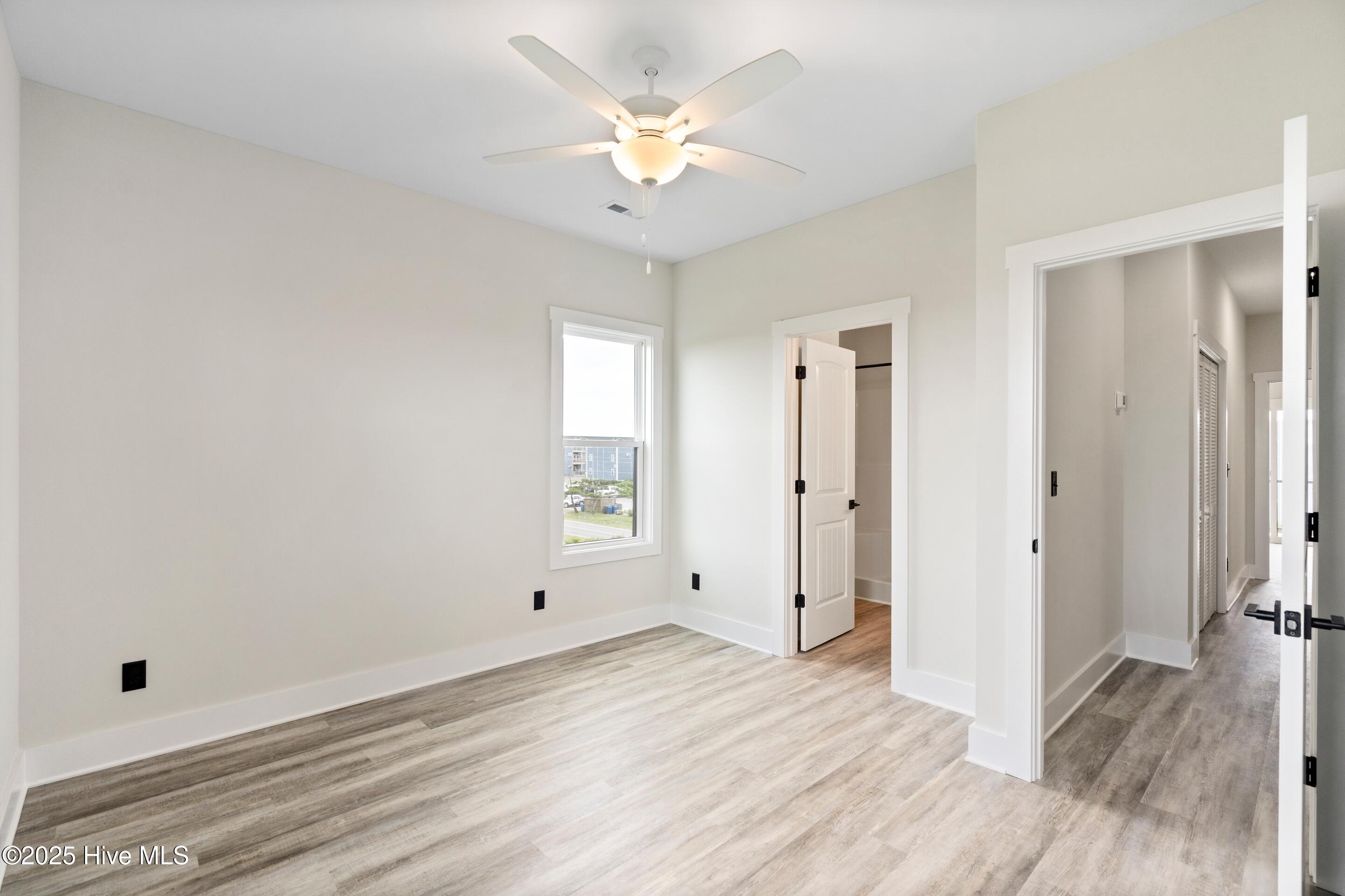 2211 New River Inlet Road 18b Property Photo 11