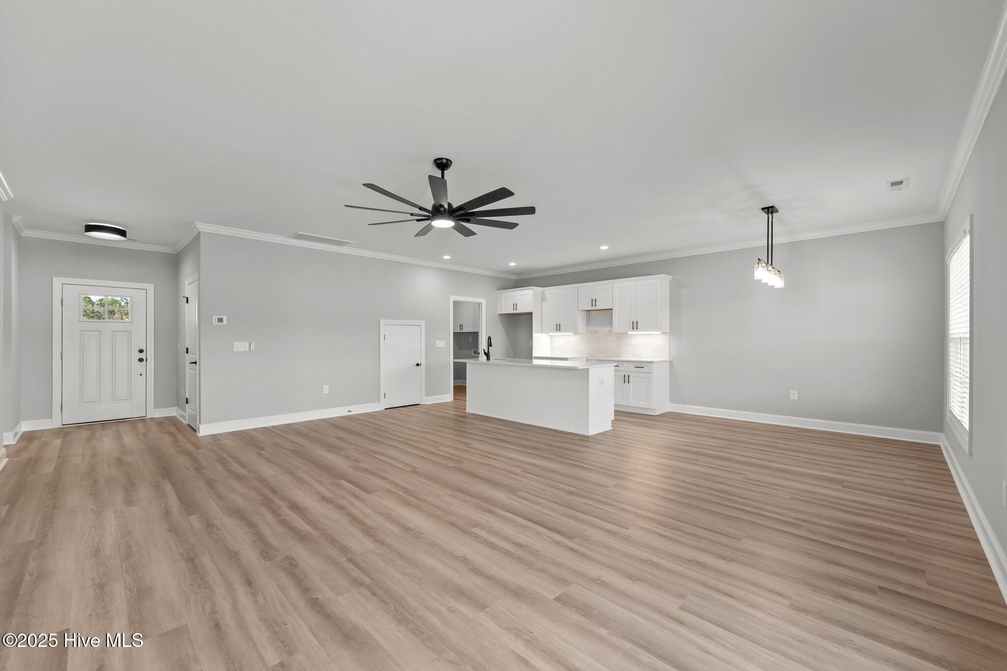 1000 Finn Court Property Photo 7