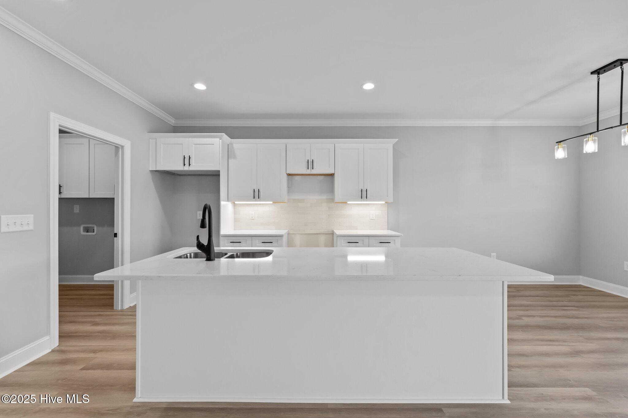 1000 Finn Court Property Photo 11
