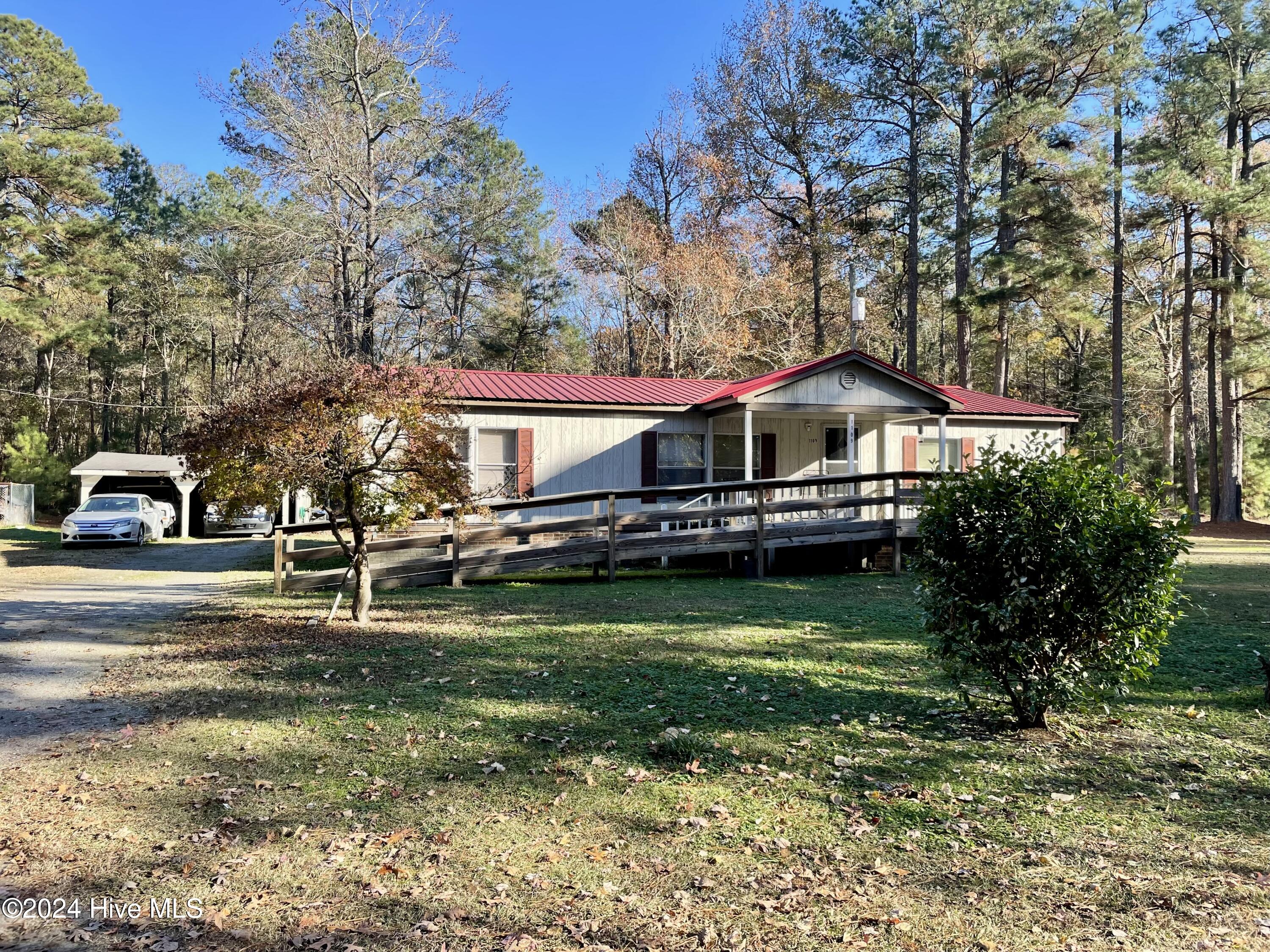 1109 Beegee Lane Property Photo 2