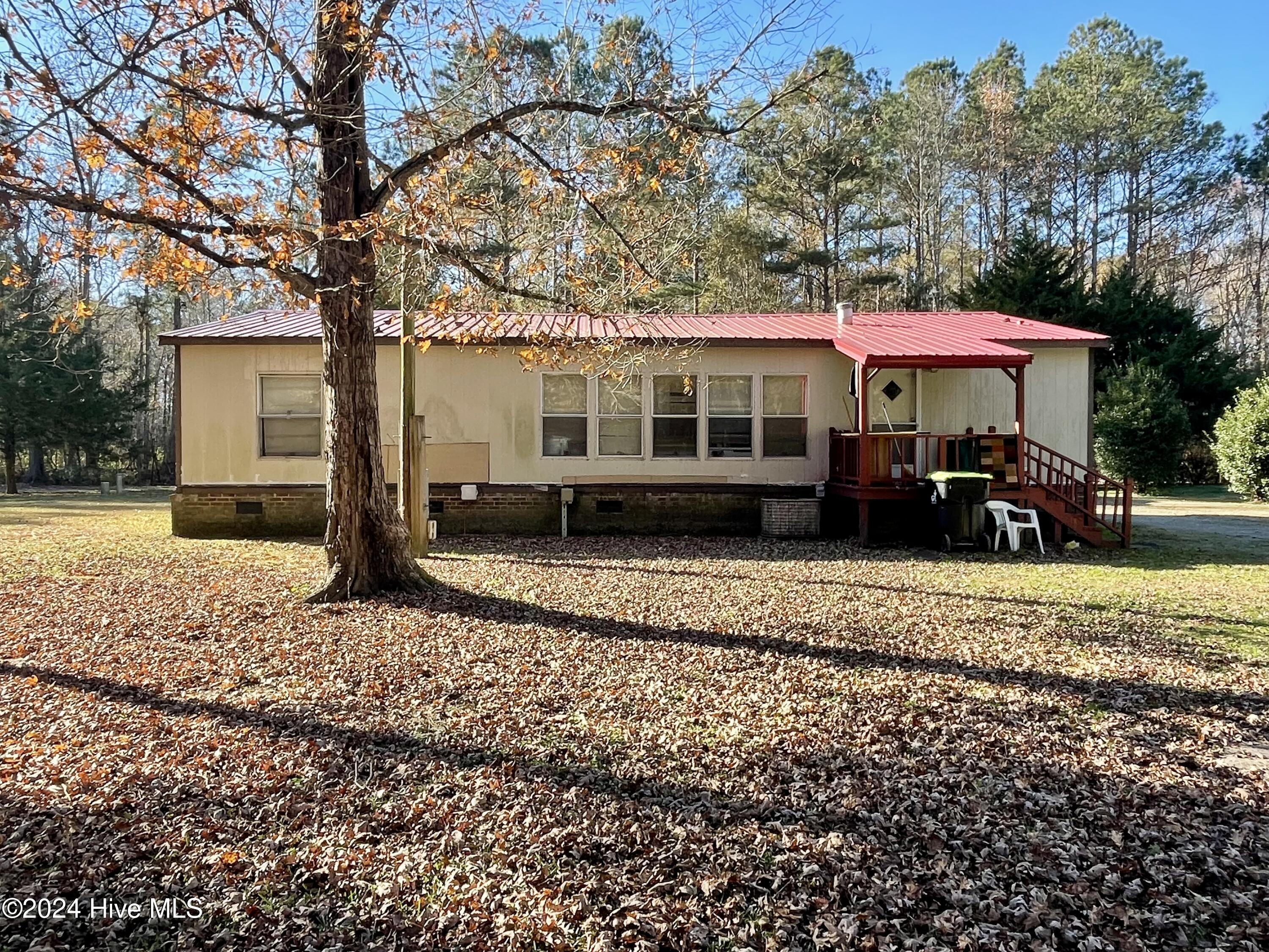 1109 Beegee Lane Property Photo 6