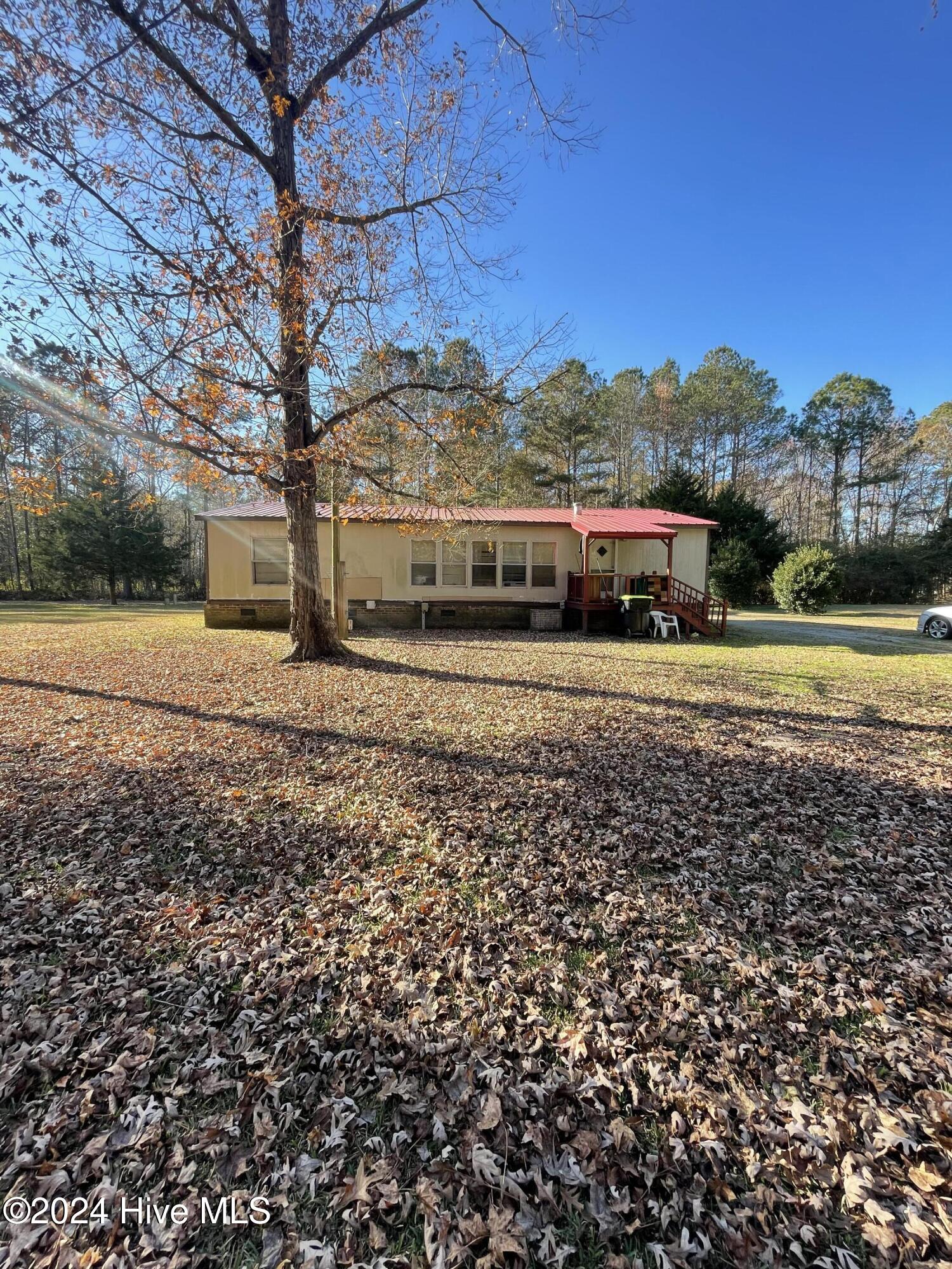 1109 Beegee Lane Property Photo 7