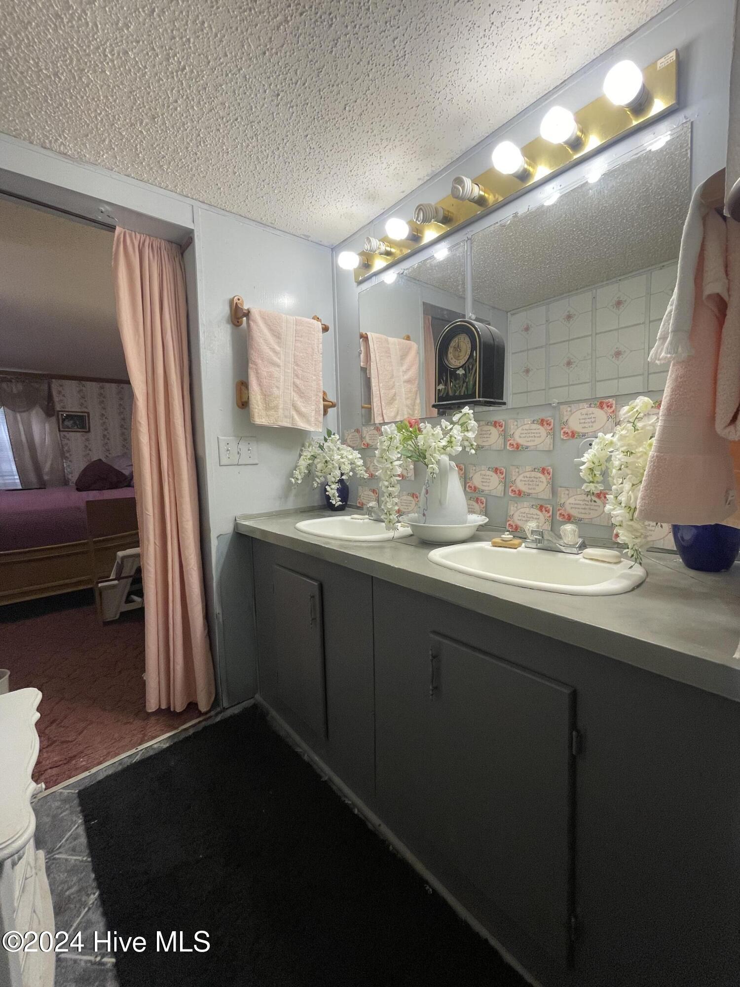 1109 Beegee Lane Property Photo 25