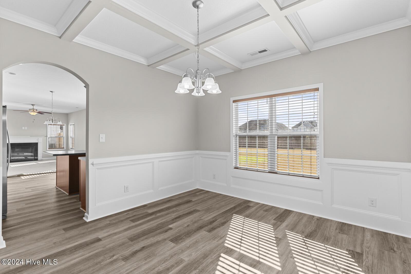 913 Roswell Lane Property Photo 10