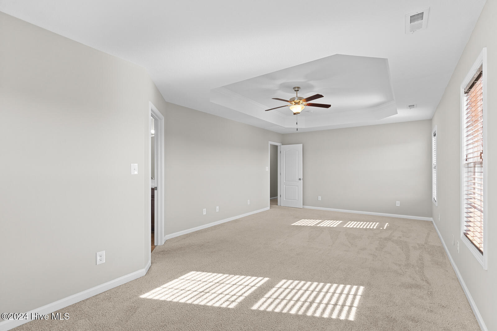 913 Roswell Lane Property Photo 21