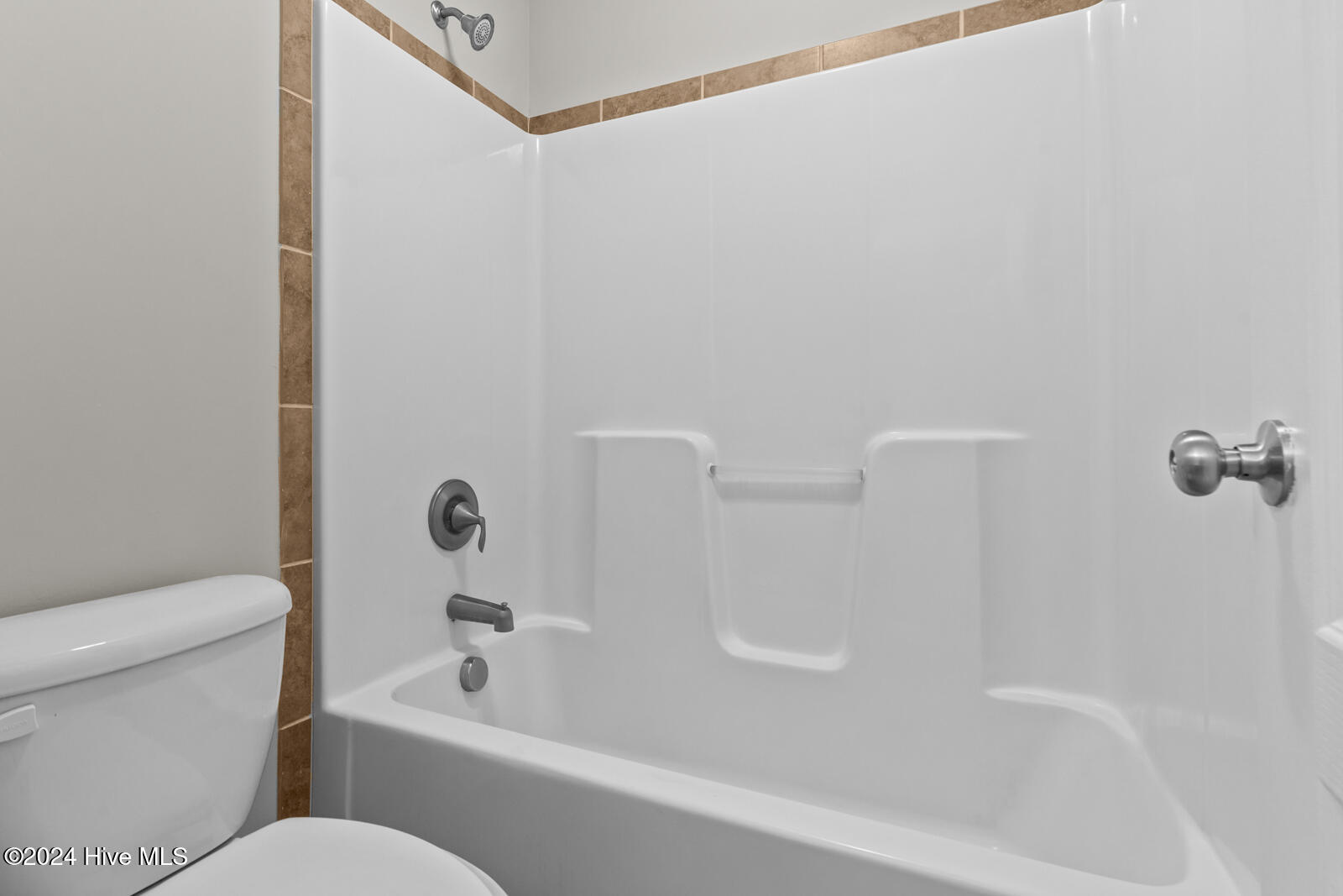913 Roswell Lane Property Photo 27