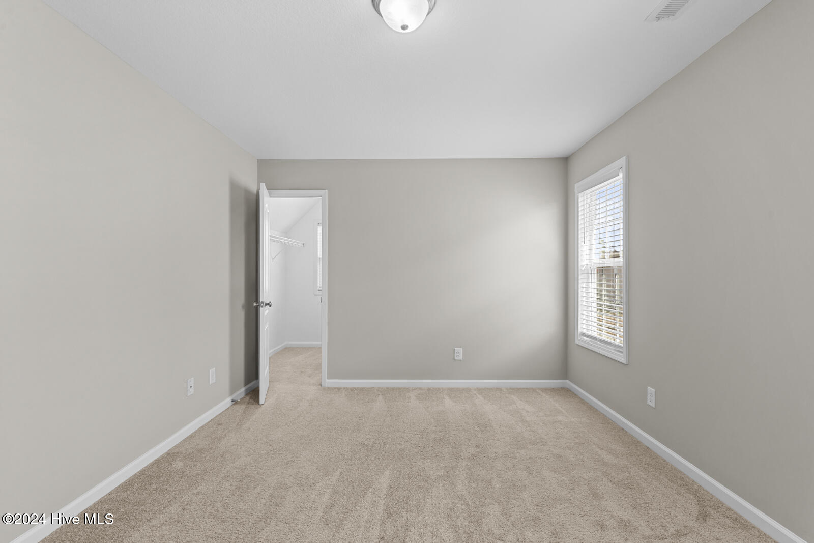 913 Roswell Lane Property Photo 30