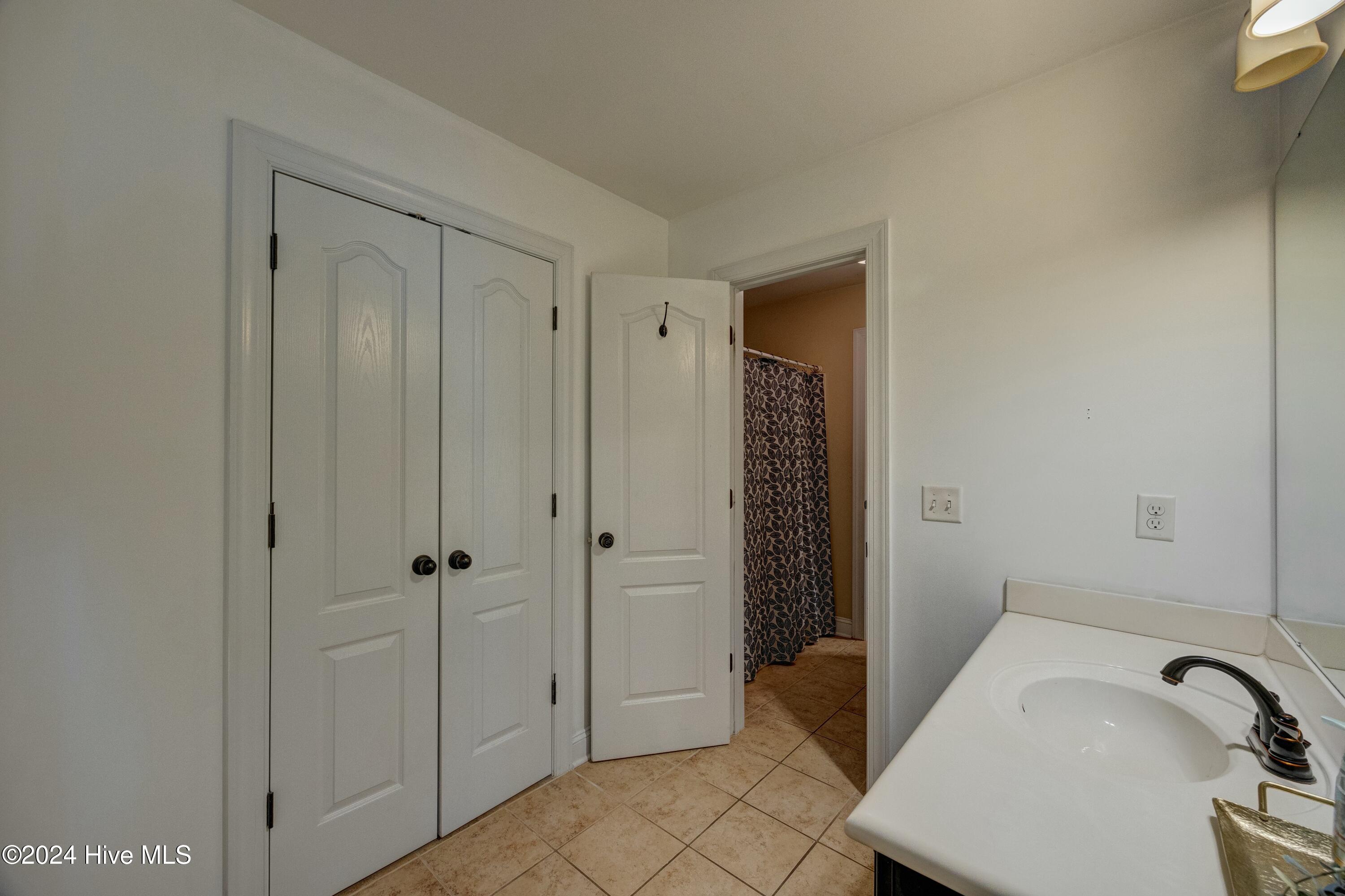 270 Hydrangea Lane Property Photo 34