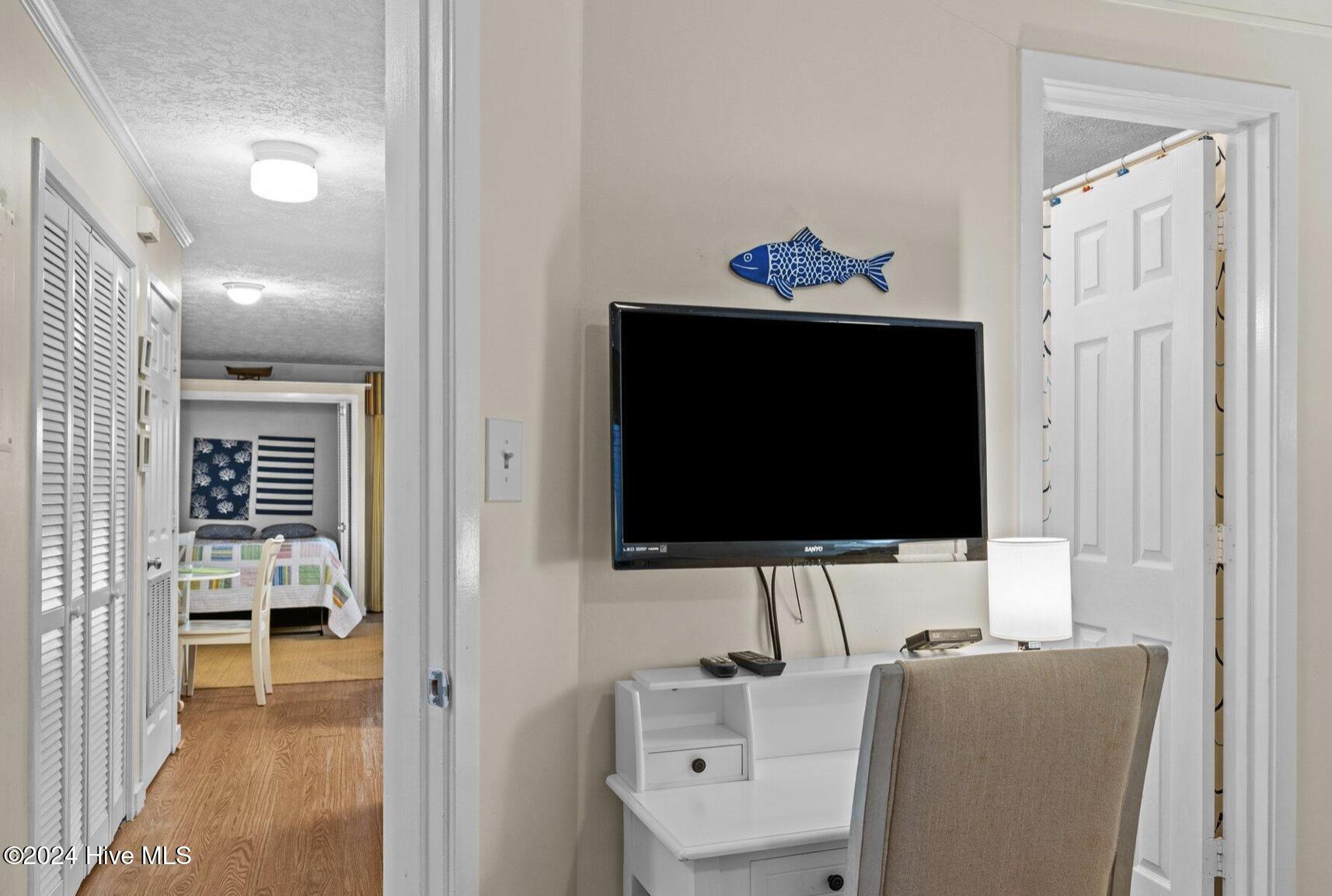 9100 Reed Drive 3108 Property Photo 23