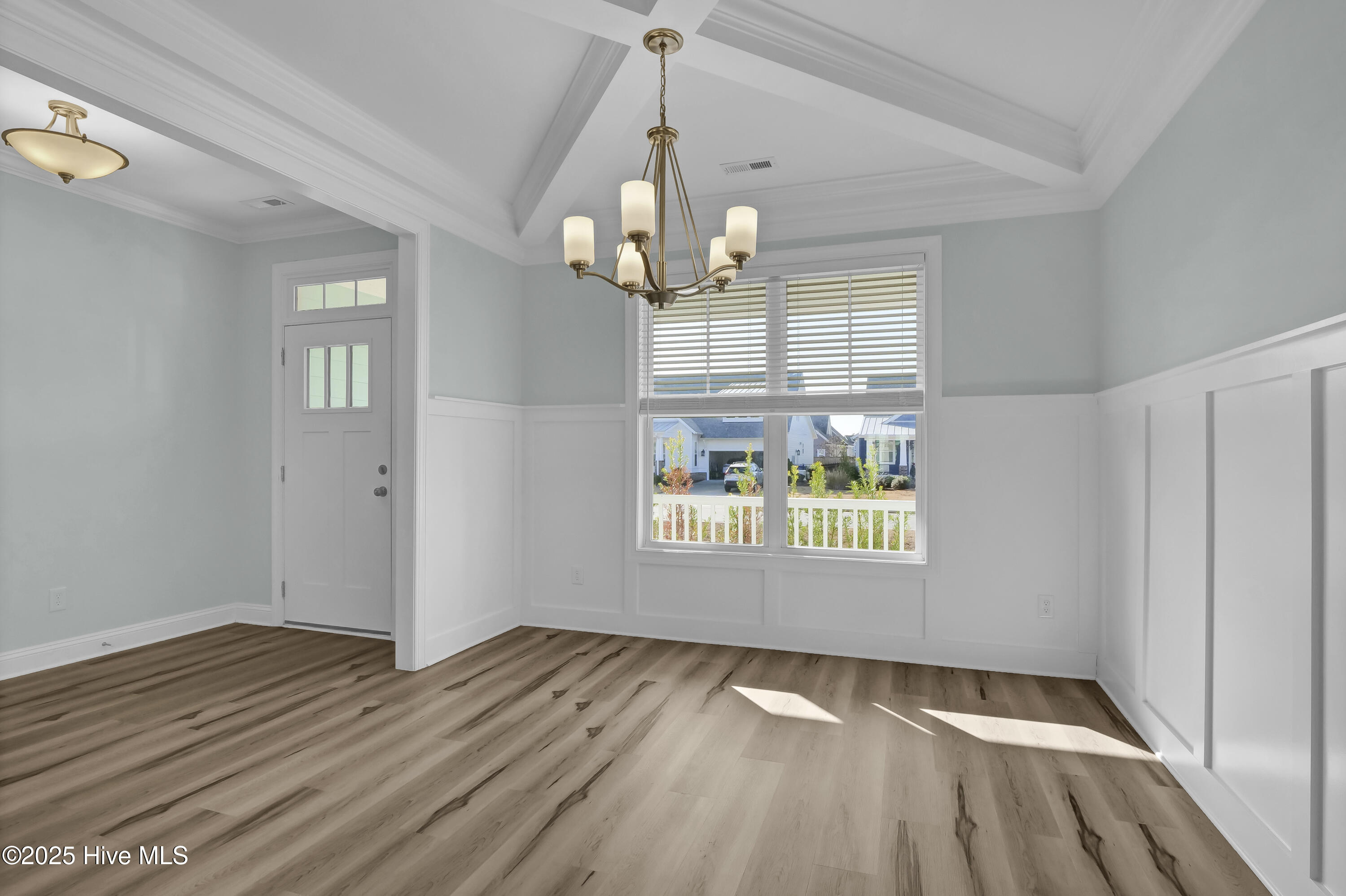 653 Edgerton Drive Property Photo 3