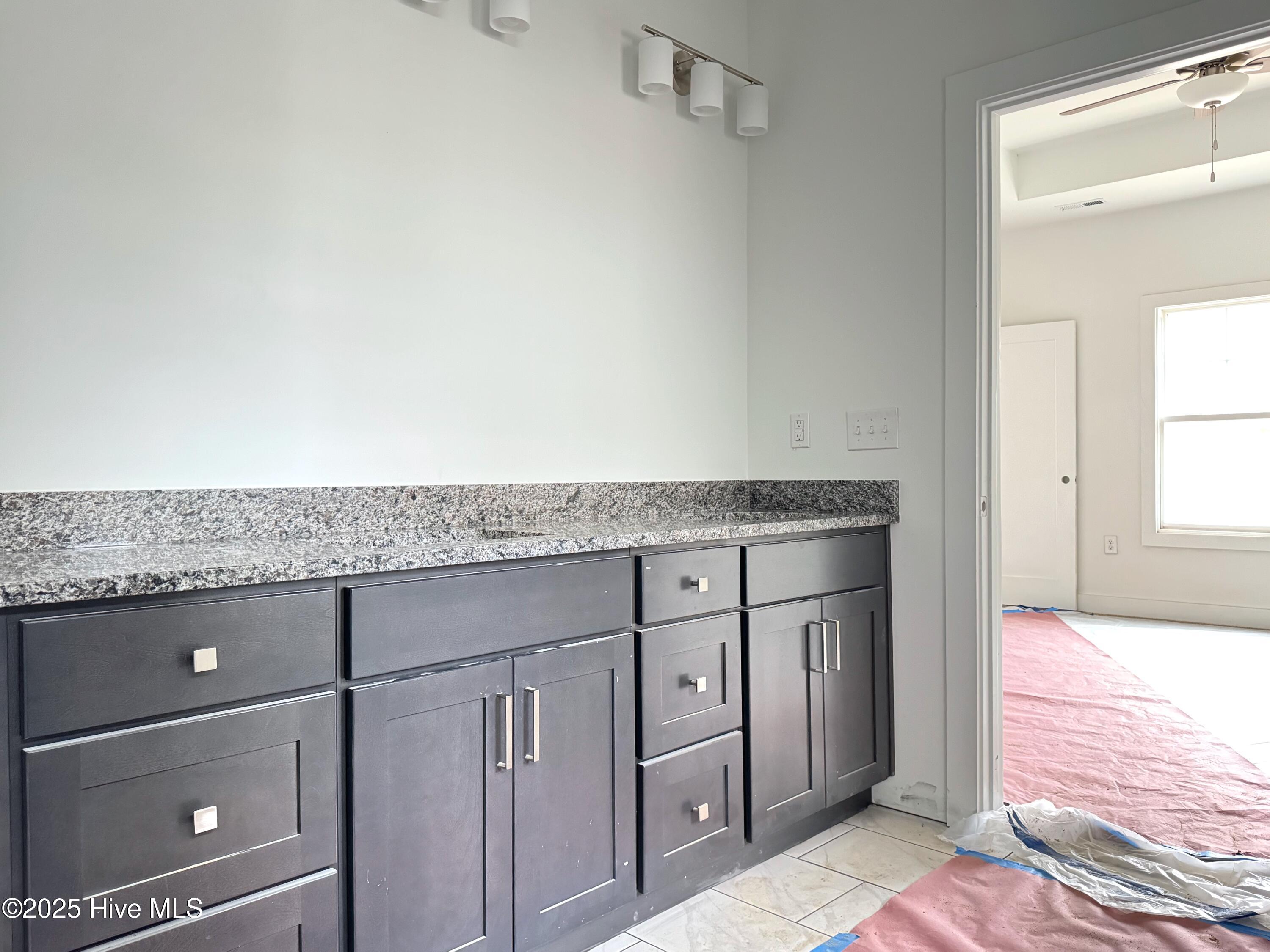 1559 Scull Road Property Photo 25