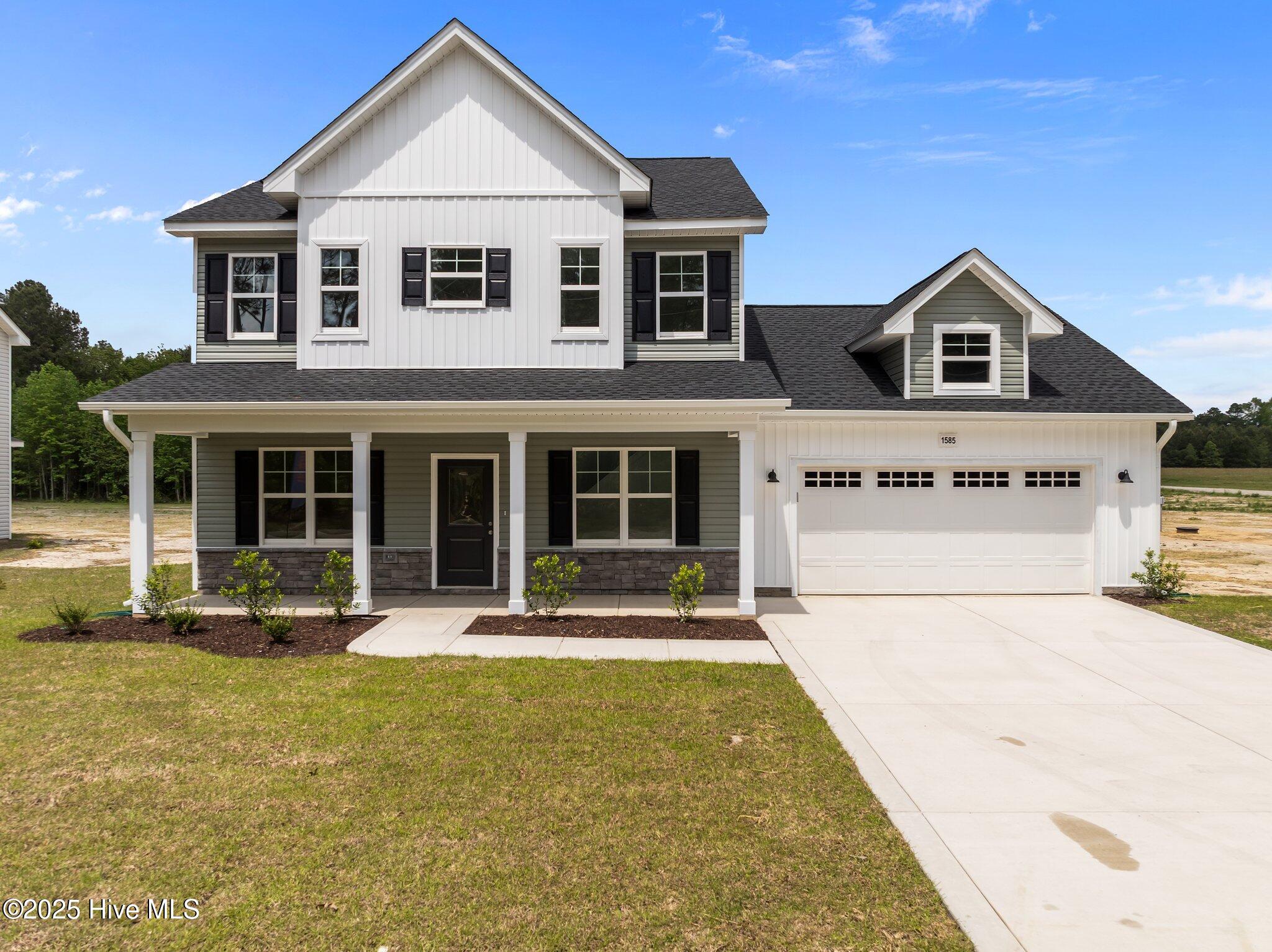 1585 Scull Road Property Photo