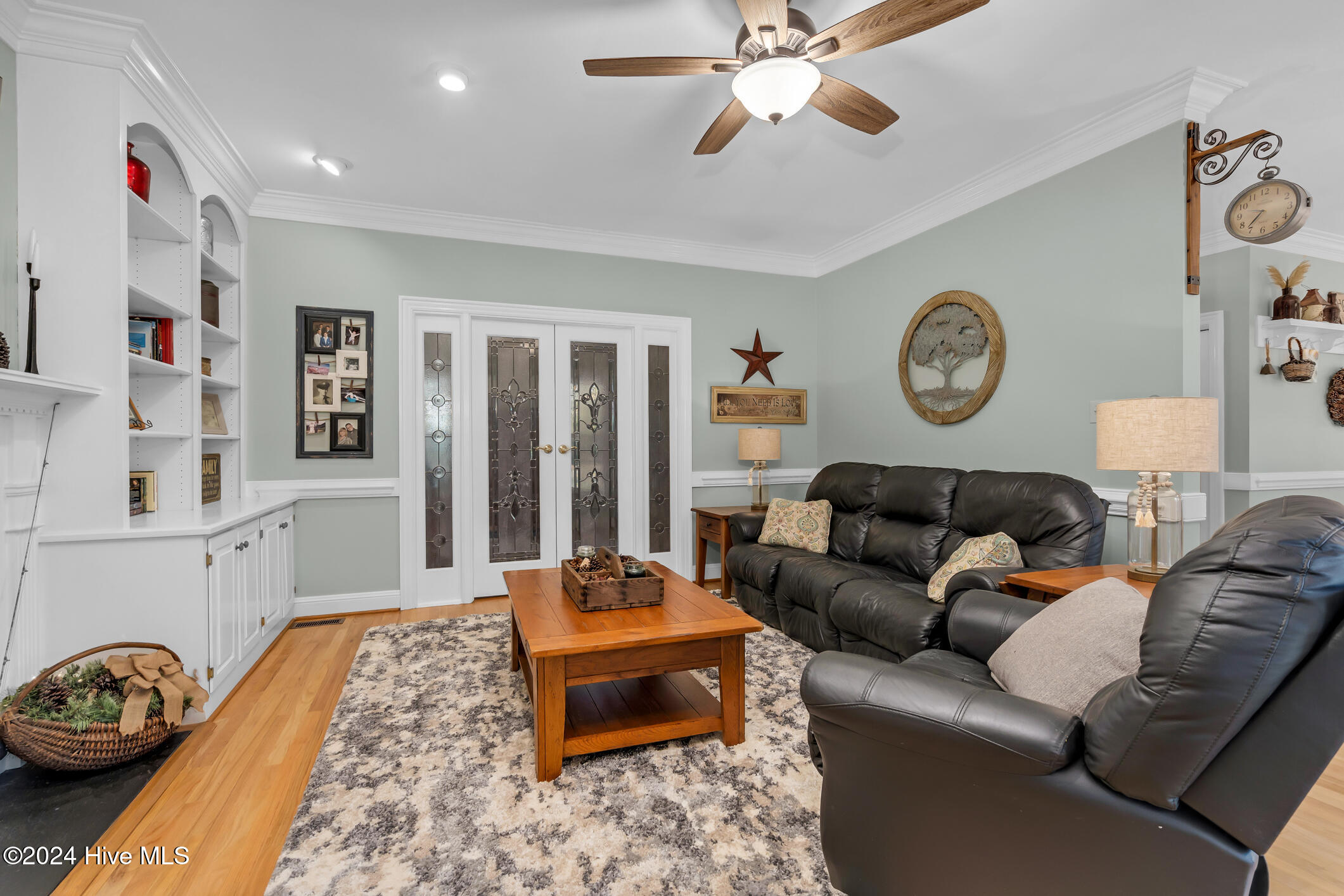4027 Green Forest Court Property Photo 18