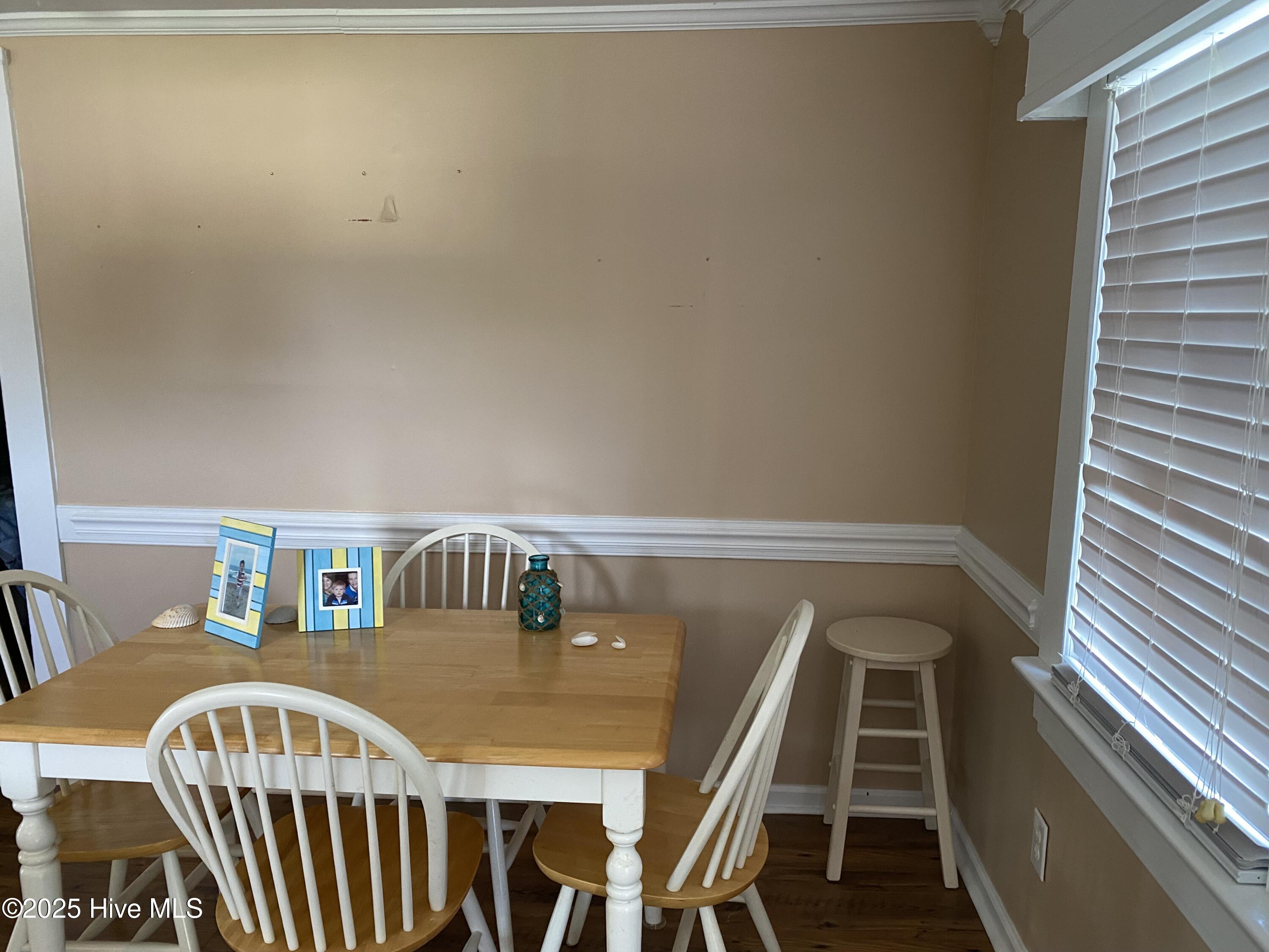 214 Swan Point Drive Property Photo 14