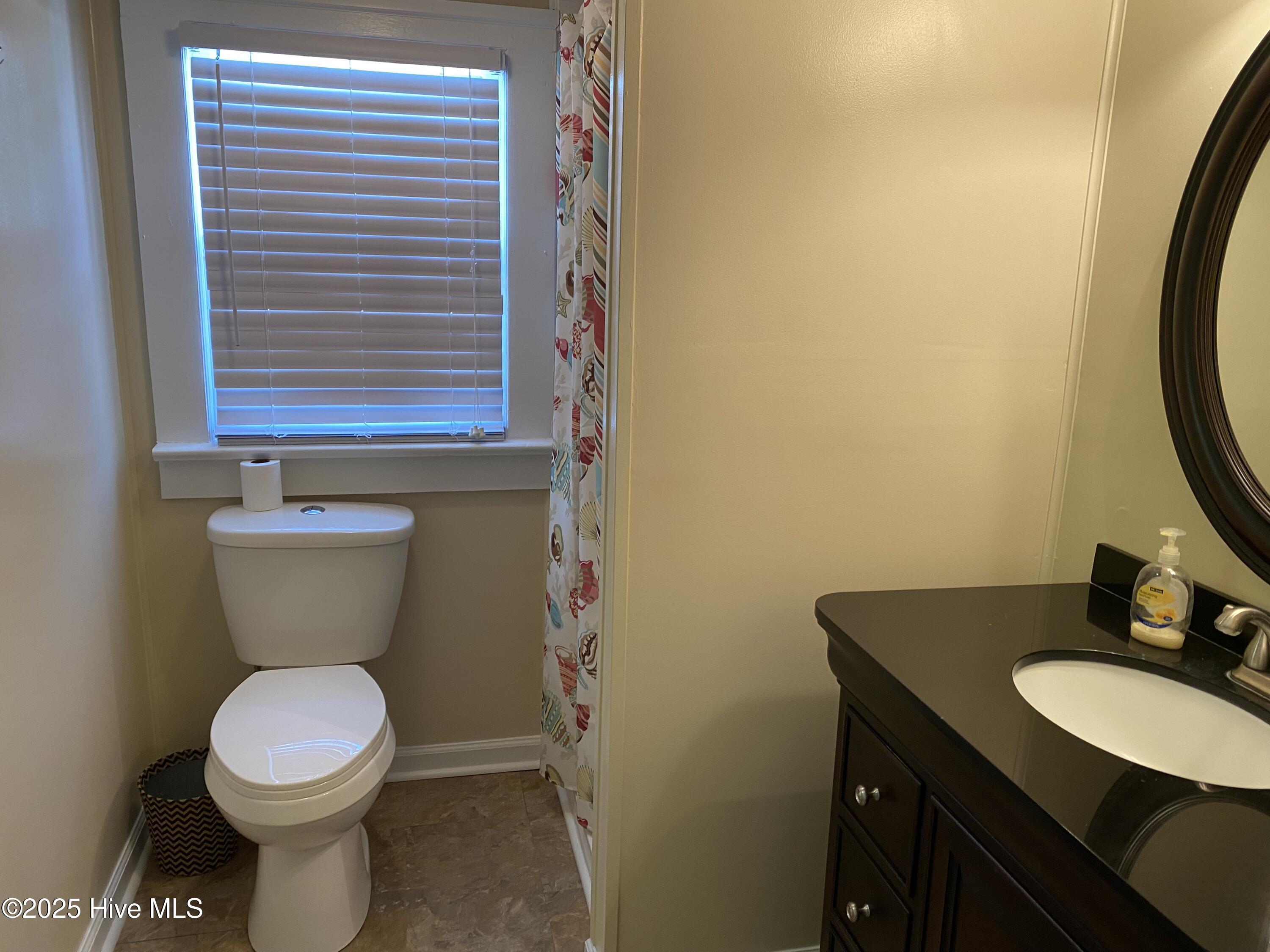 214 Swan Point Drive Property Photo 29