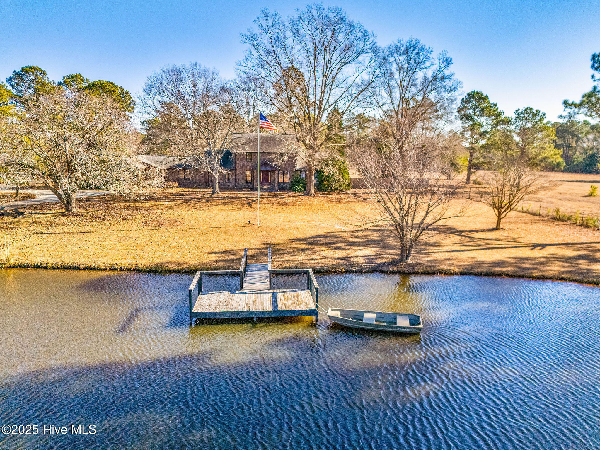 5199 Tobacco Road Property Photo 1