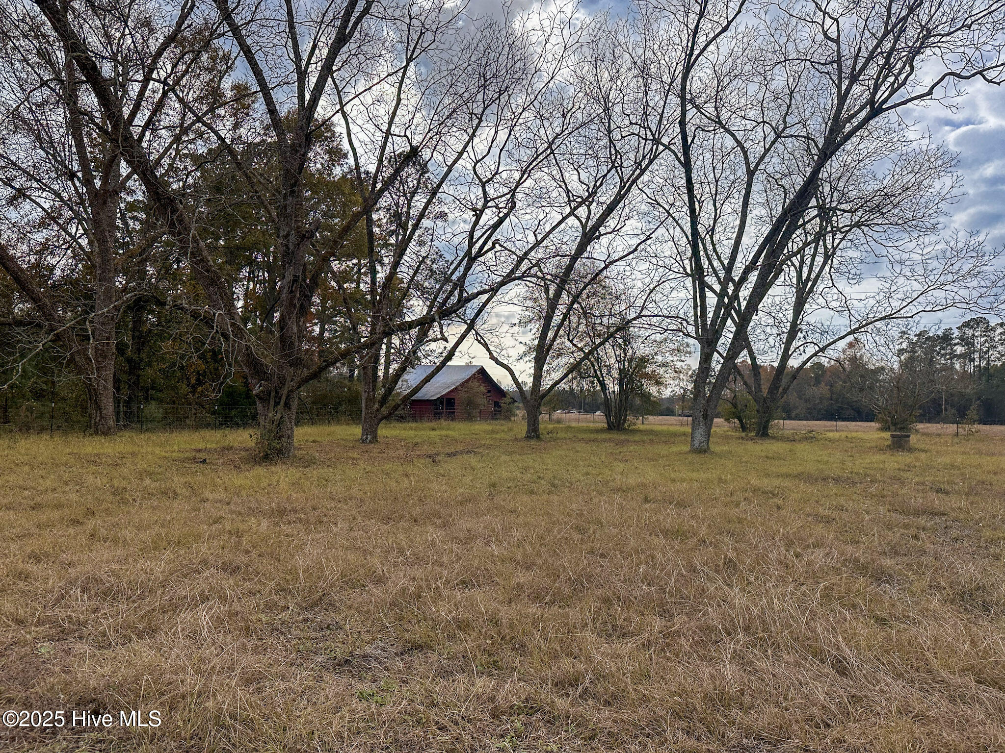 5199 Tobacco Road Property Photo 12