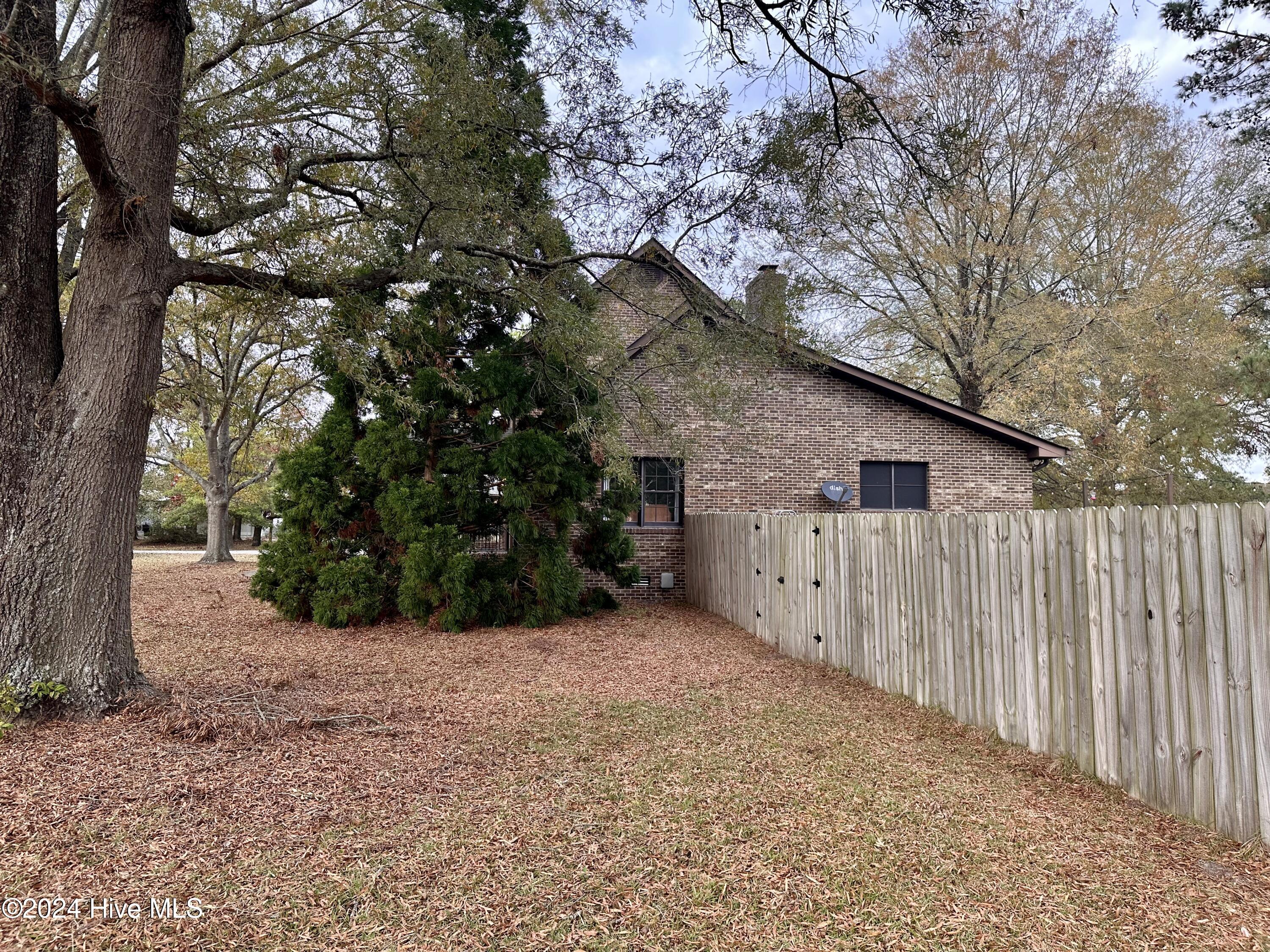5199 Tobacco Road Property Photo 17