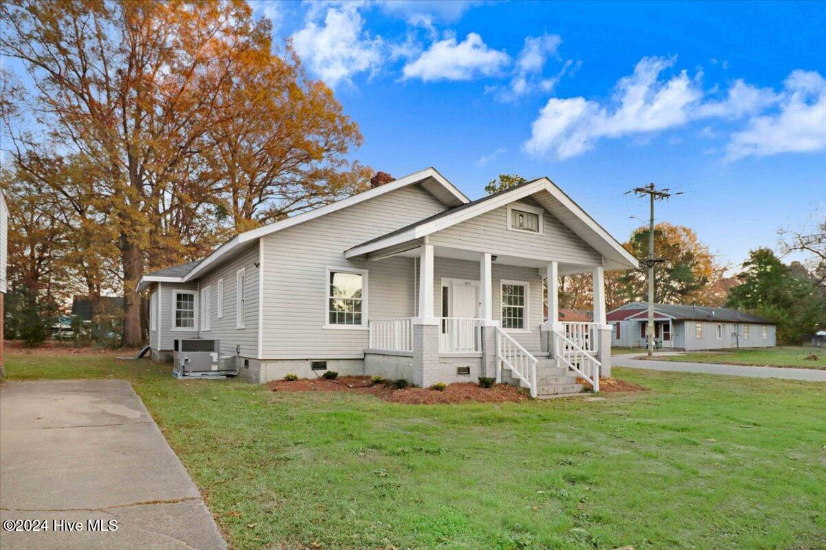 923 Belvedere Street Property Photo 1