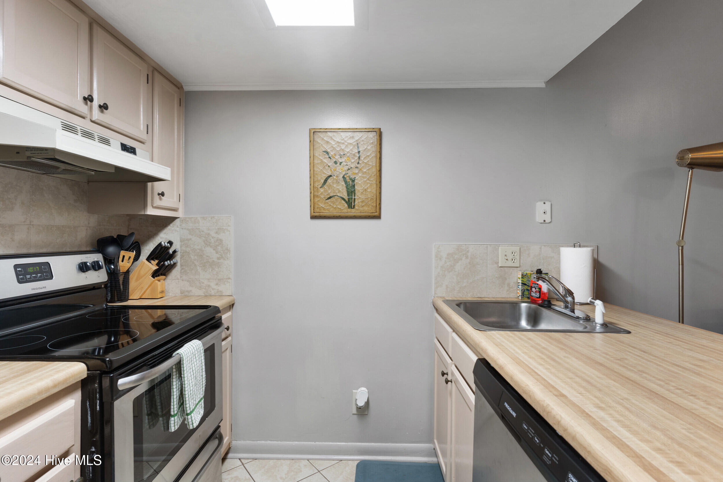 118 Dock Street Apt 3 Property Photo 15