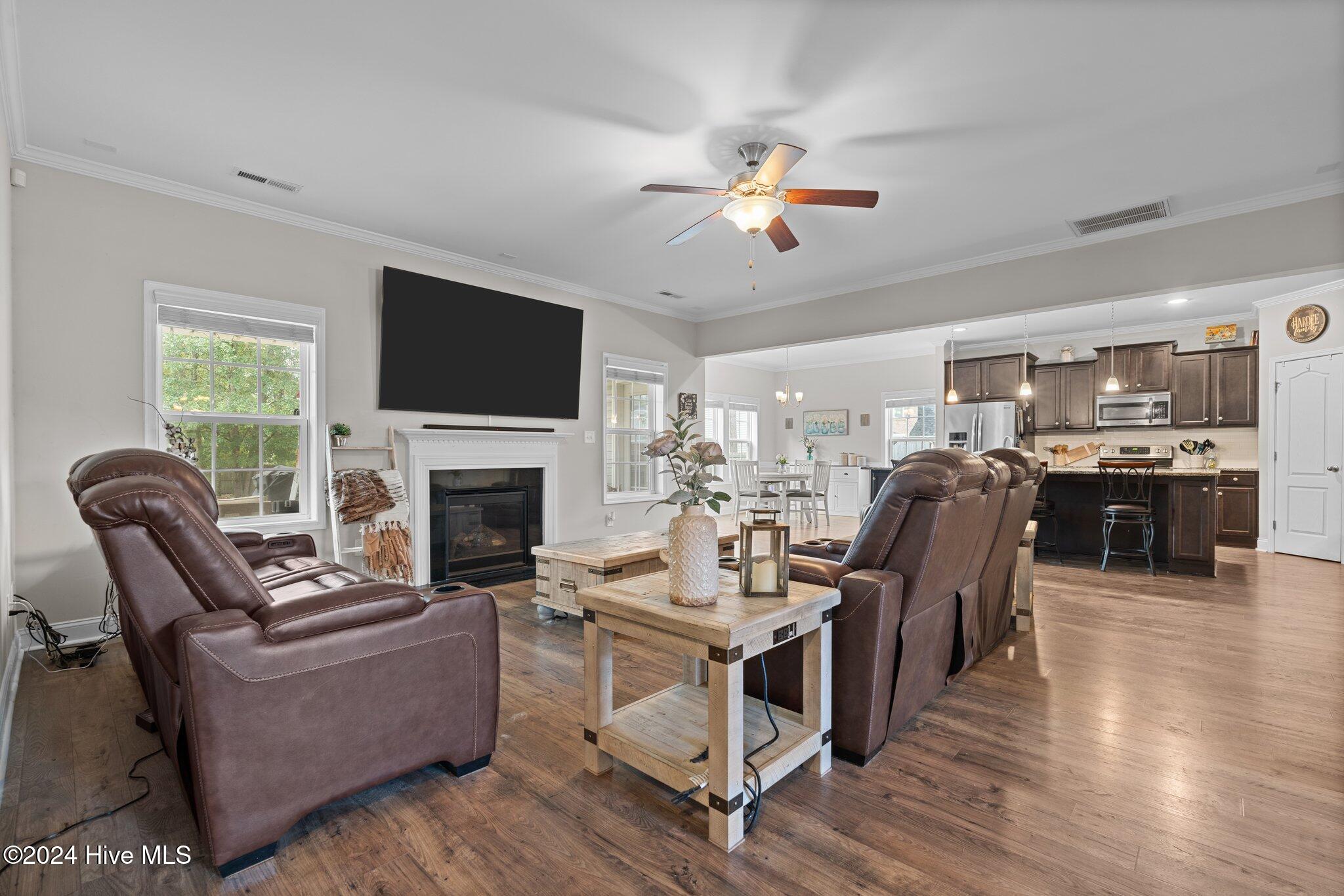 3110 Slade Drive Property Photo 12