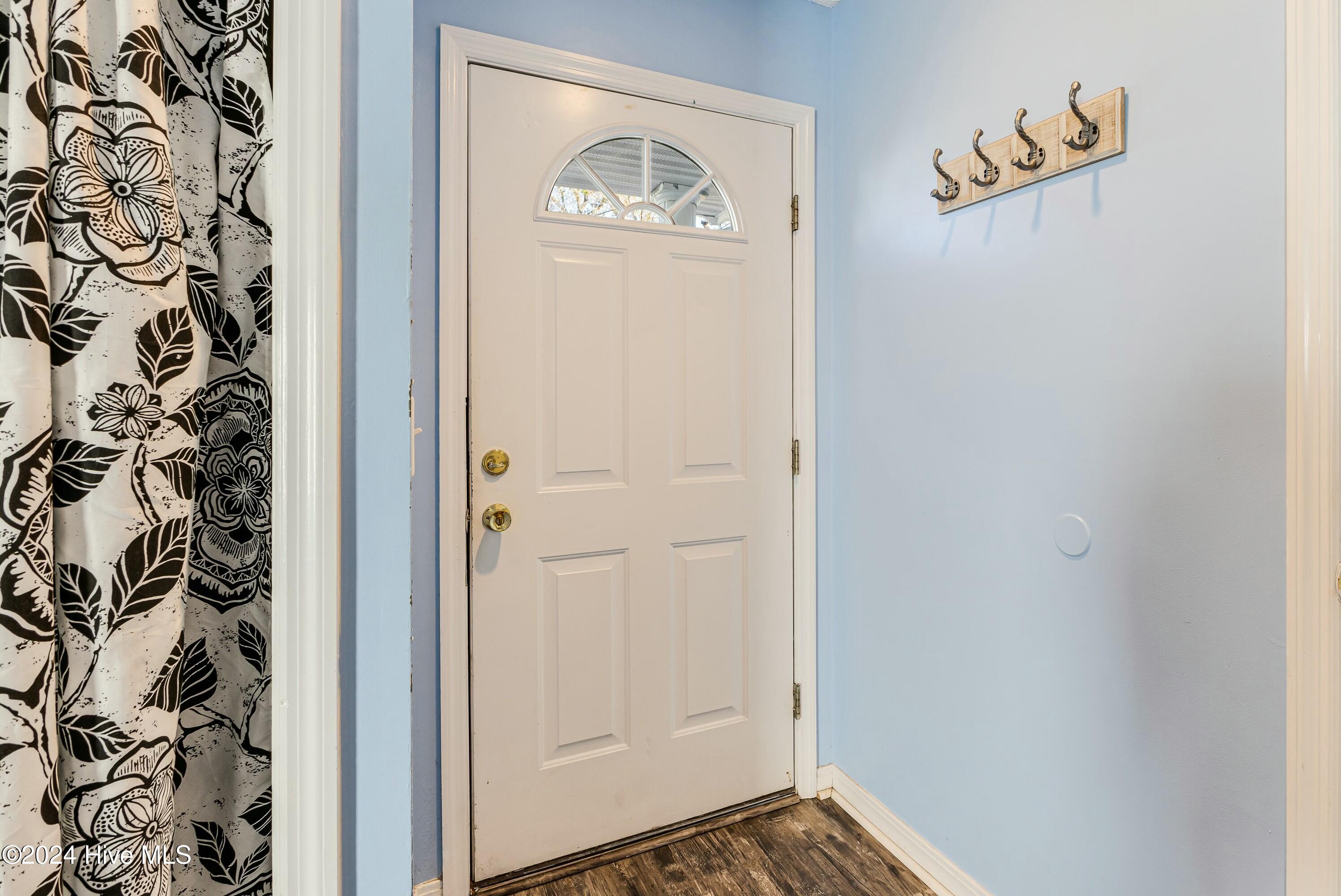 2113 Market Street Property Photo 6