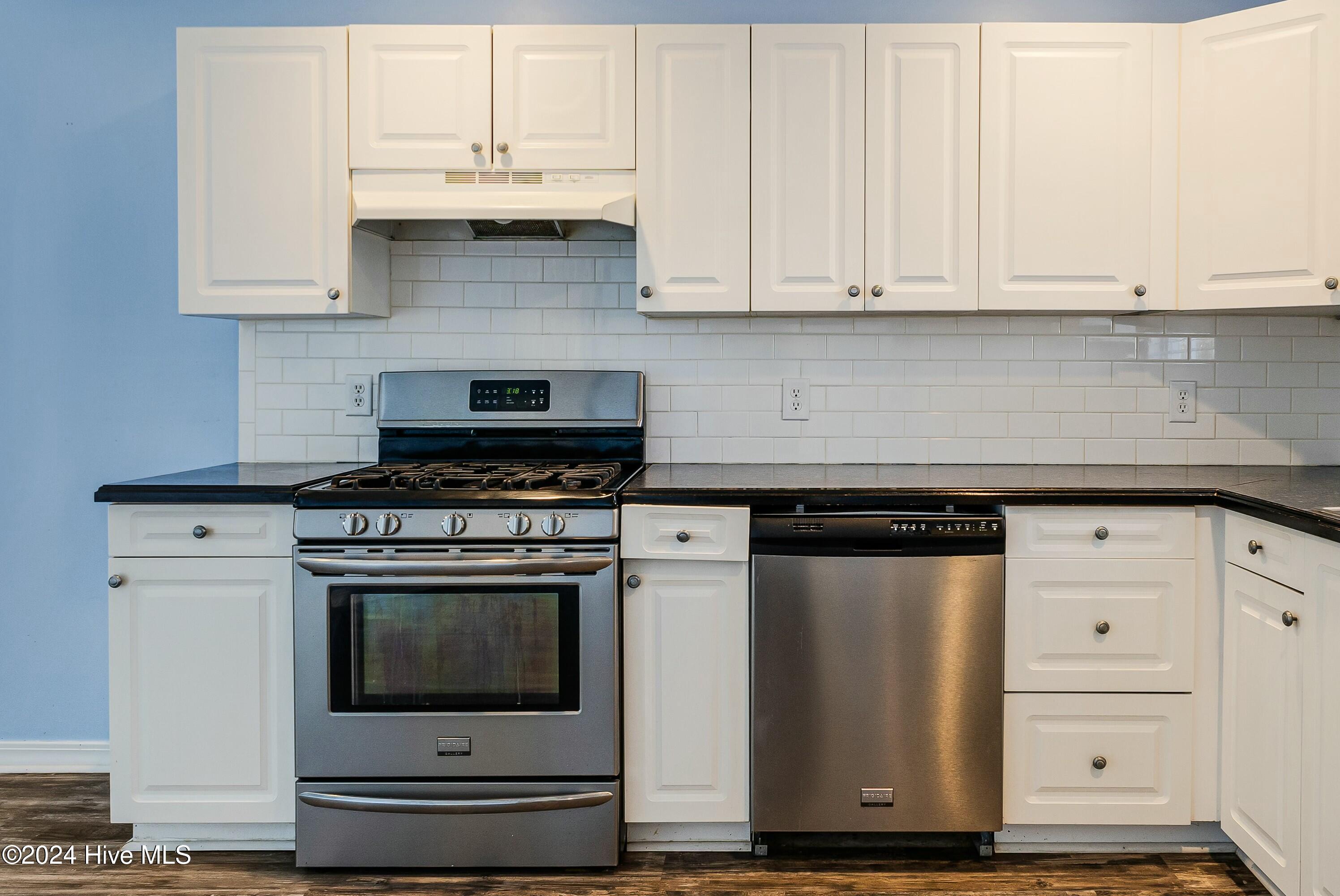 2113 Market Street Property Photo 12