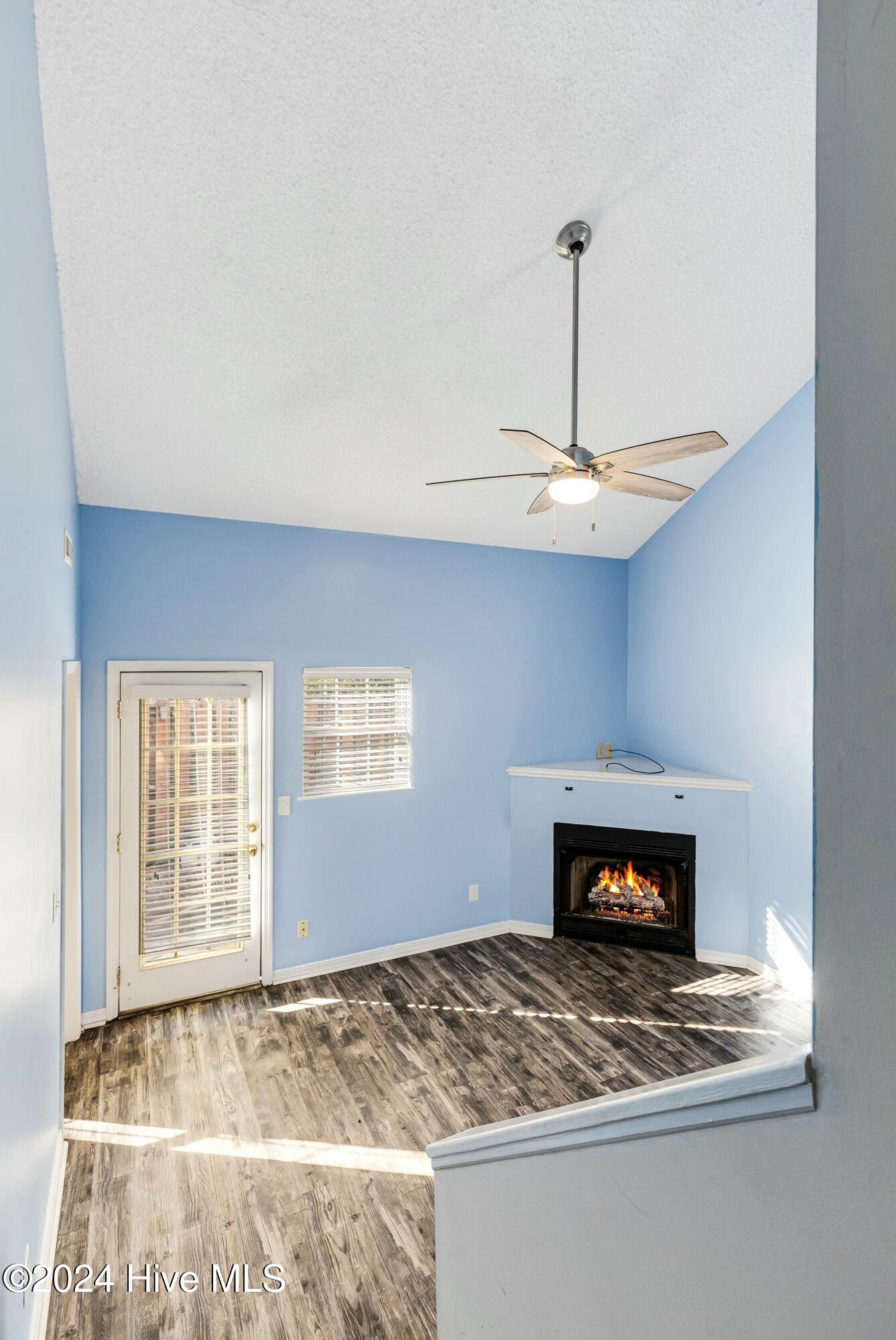 2113 Market Street Property Photo 22