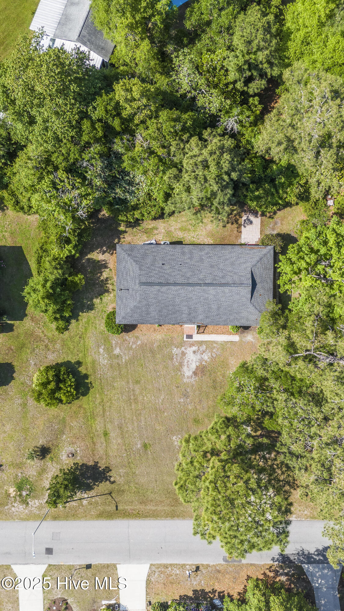 609 N Fodale Avenue Property Photo 3