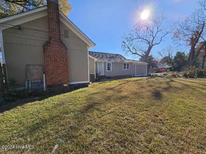 402 Warren Street Property Photo 10