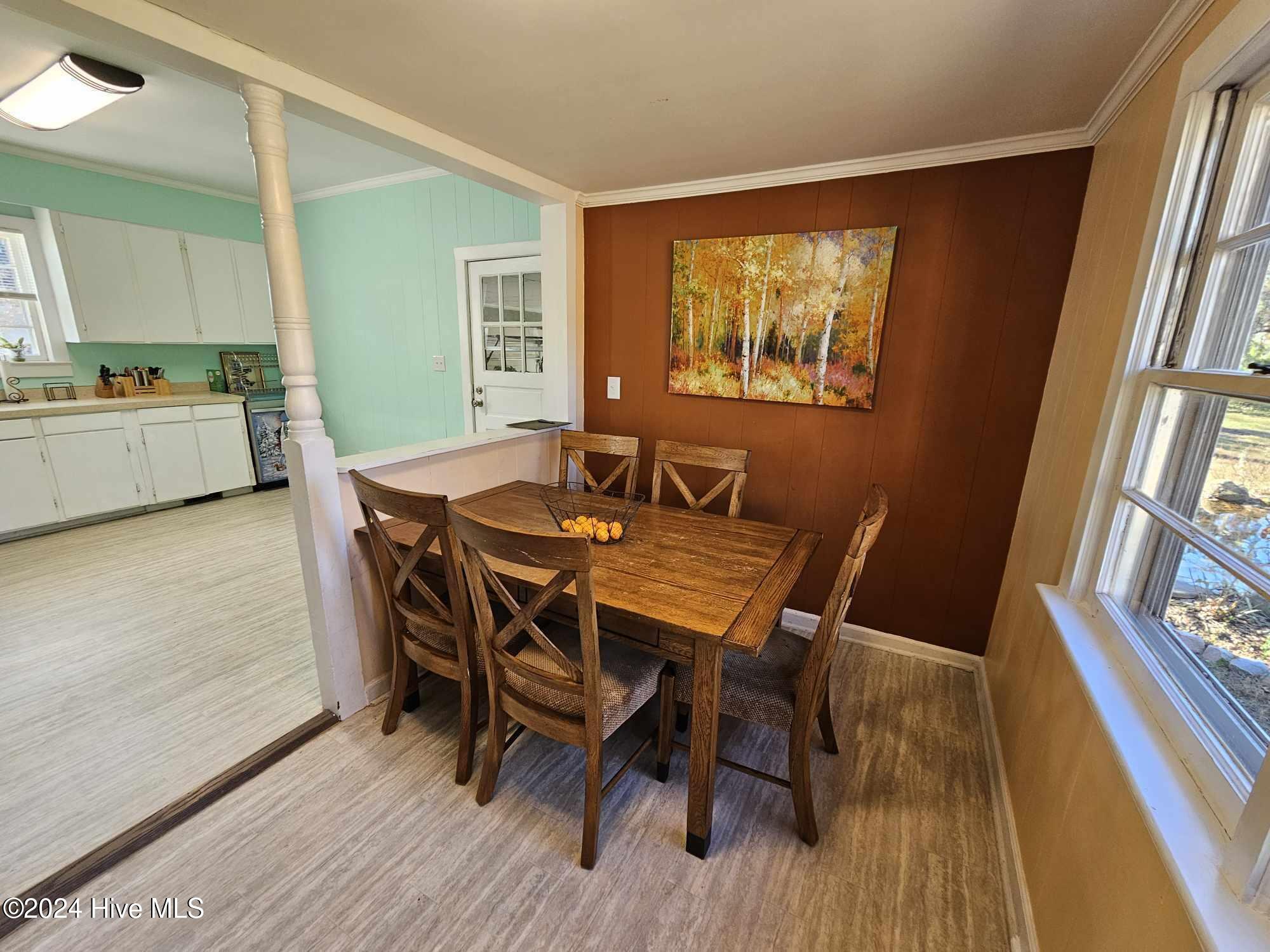 402 Warren Street Property Photo 28