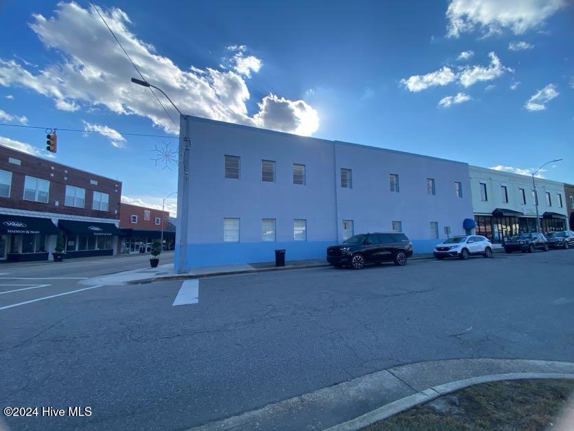 700 S Madison Street Property Photo 2
