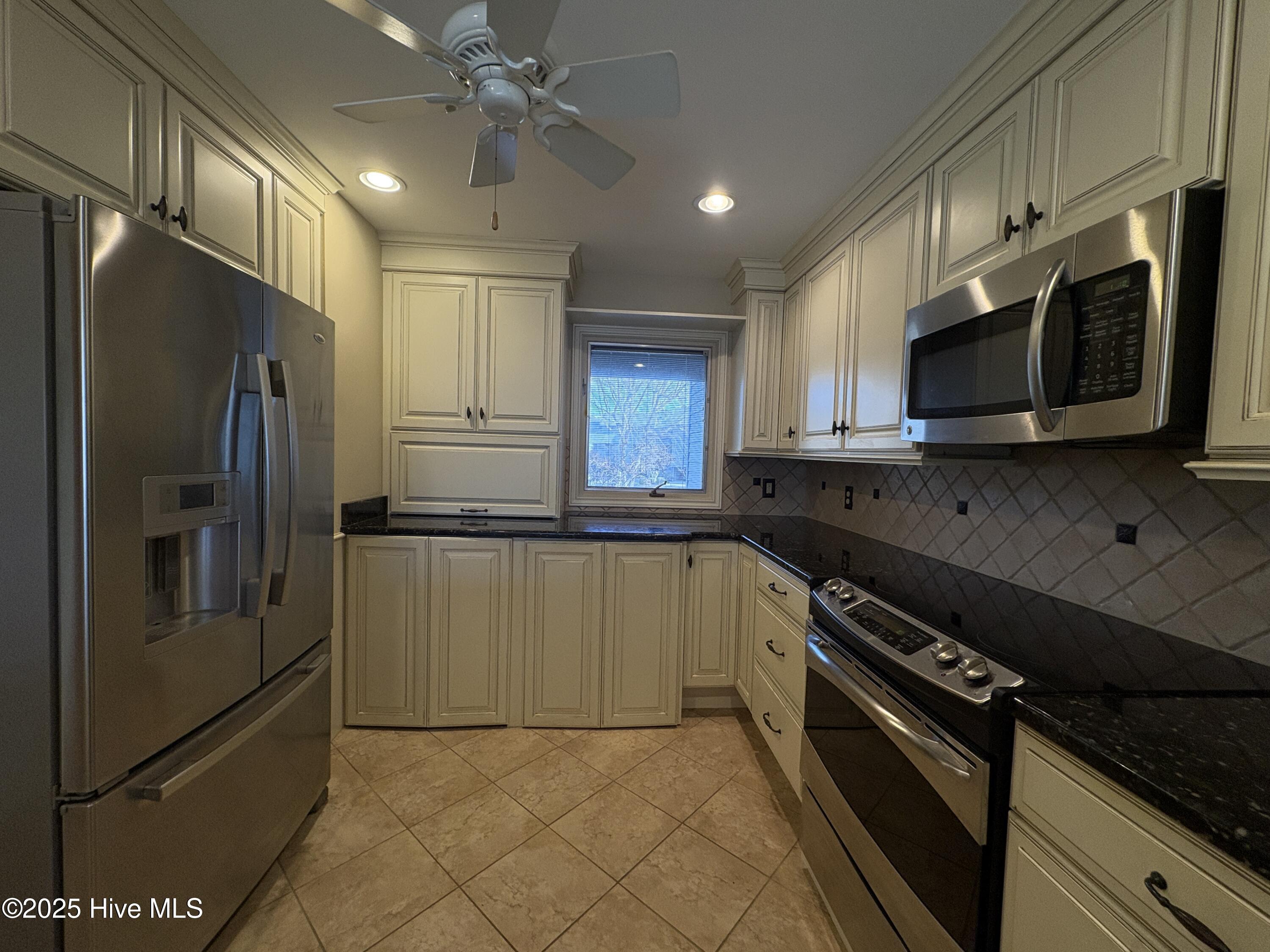 139 Paddle Wheel Circle Property Photo 18