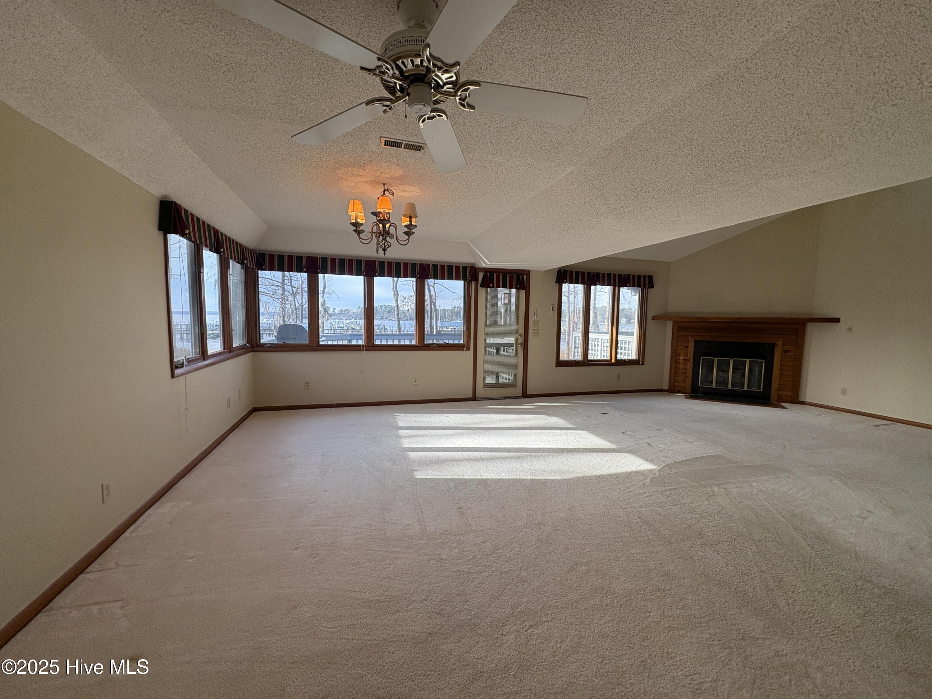139 Paddle Wheel Circle Property Photo 59