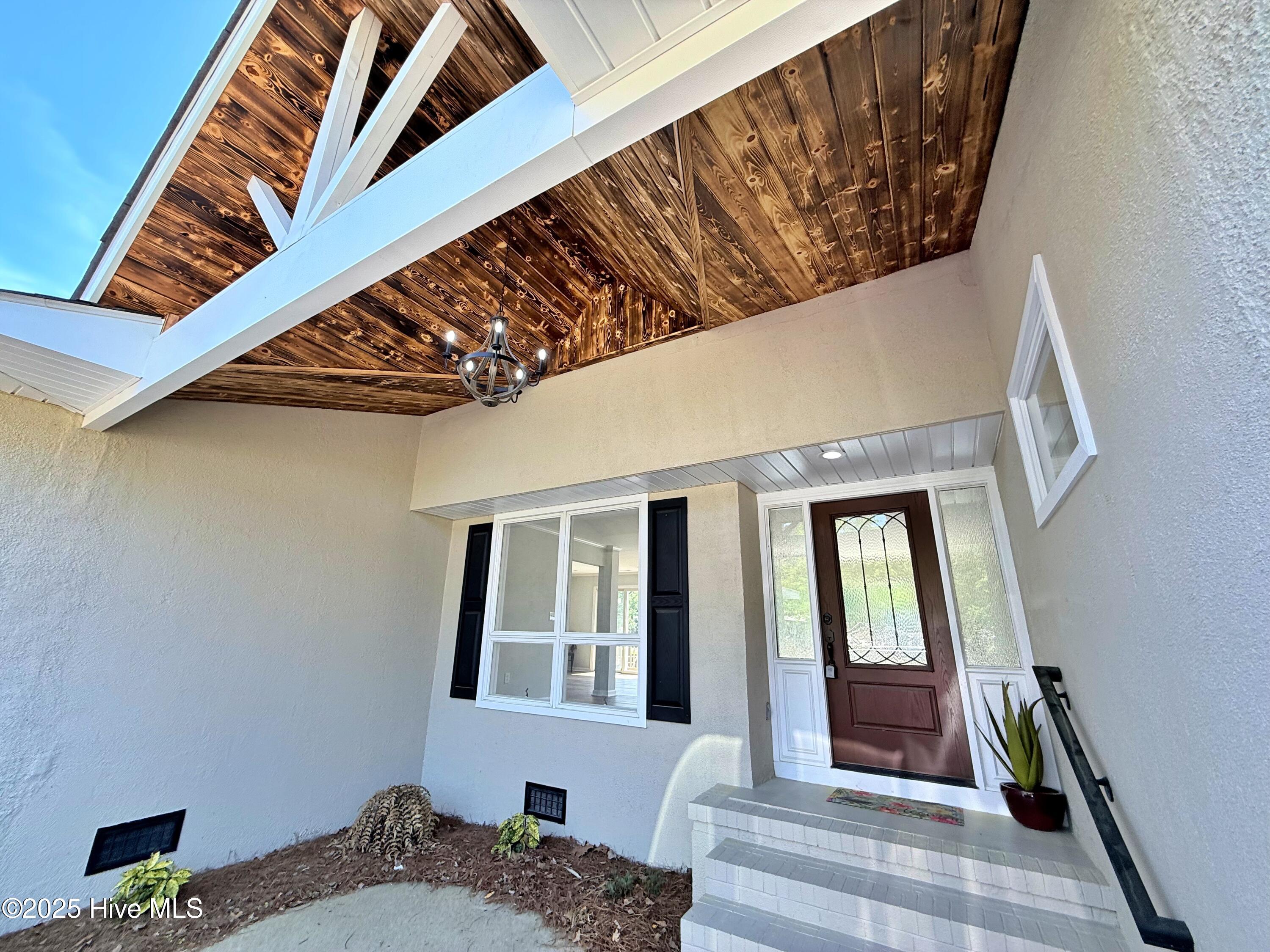 116 Sailors Court Property Photo 4