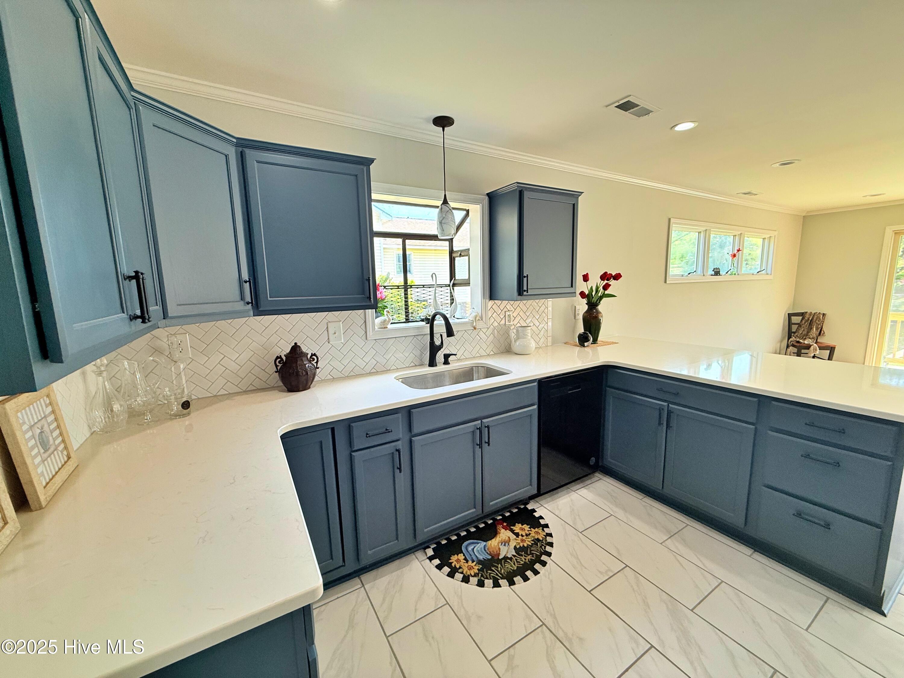 116 Sailors Court Property Photo 15