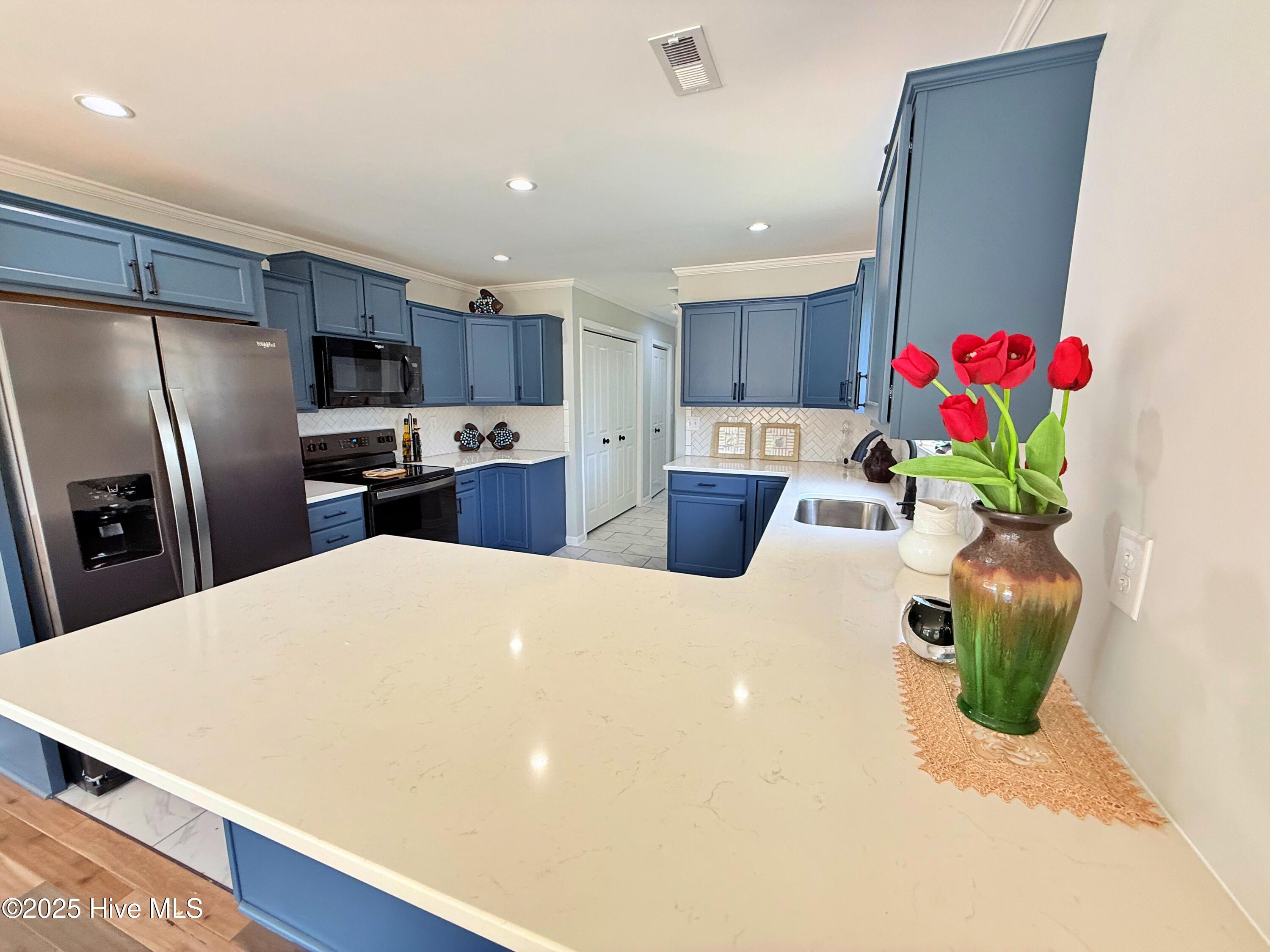 116 Sailors Court Property Photo 16